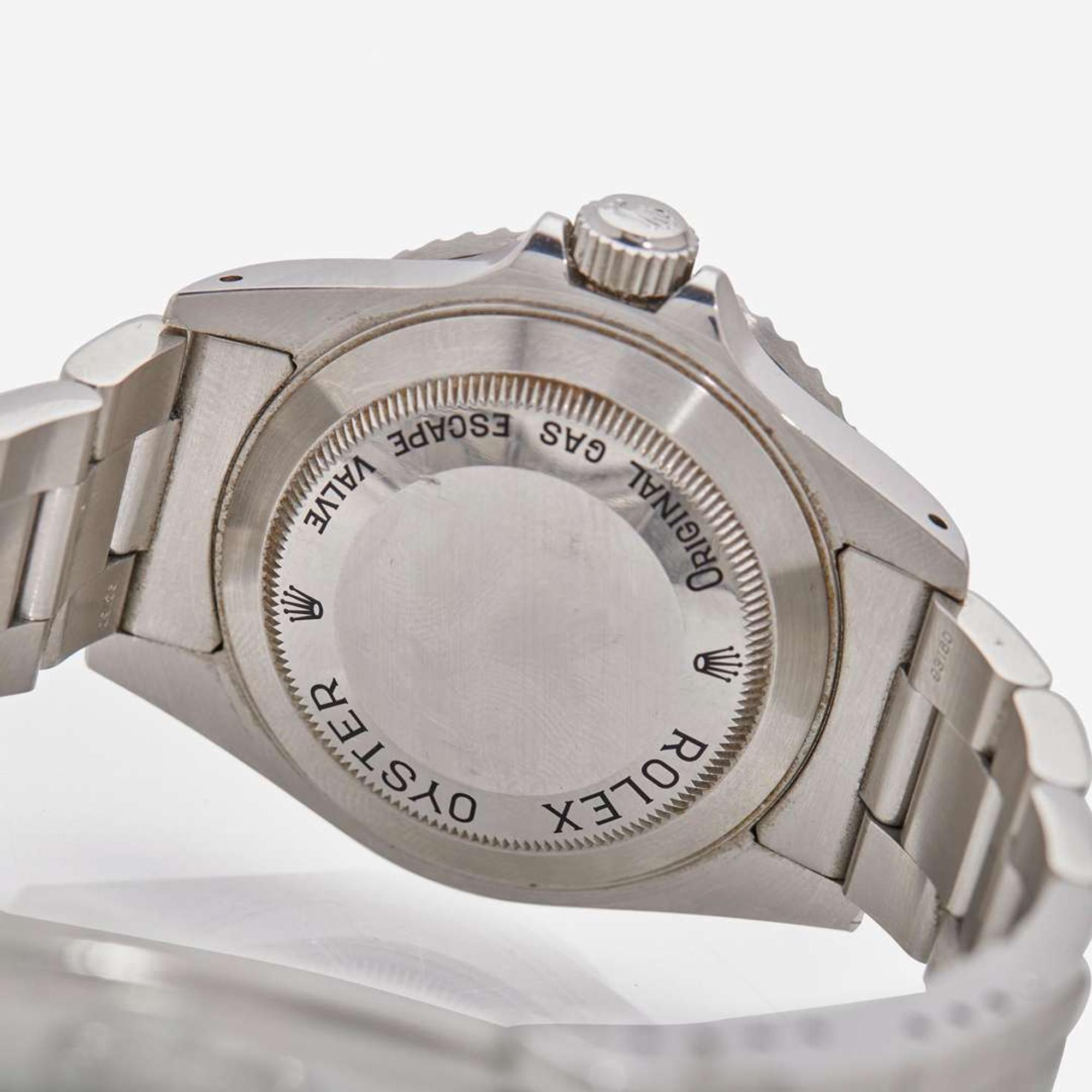 A Men's Rolex Sea-Dweller Oyster Perpetual Date 16600