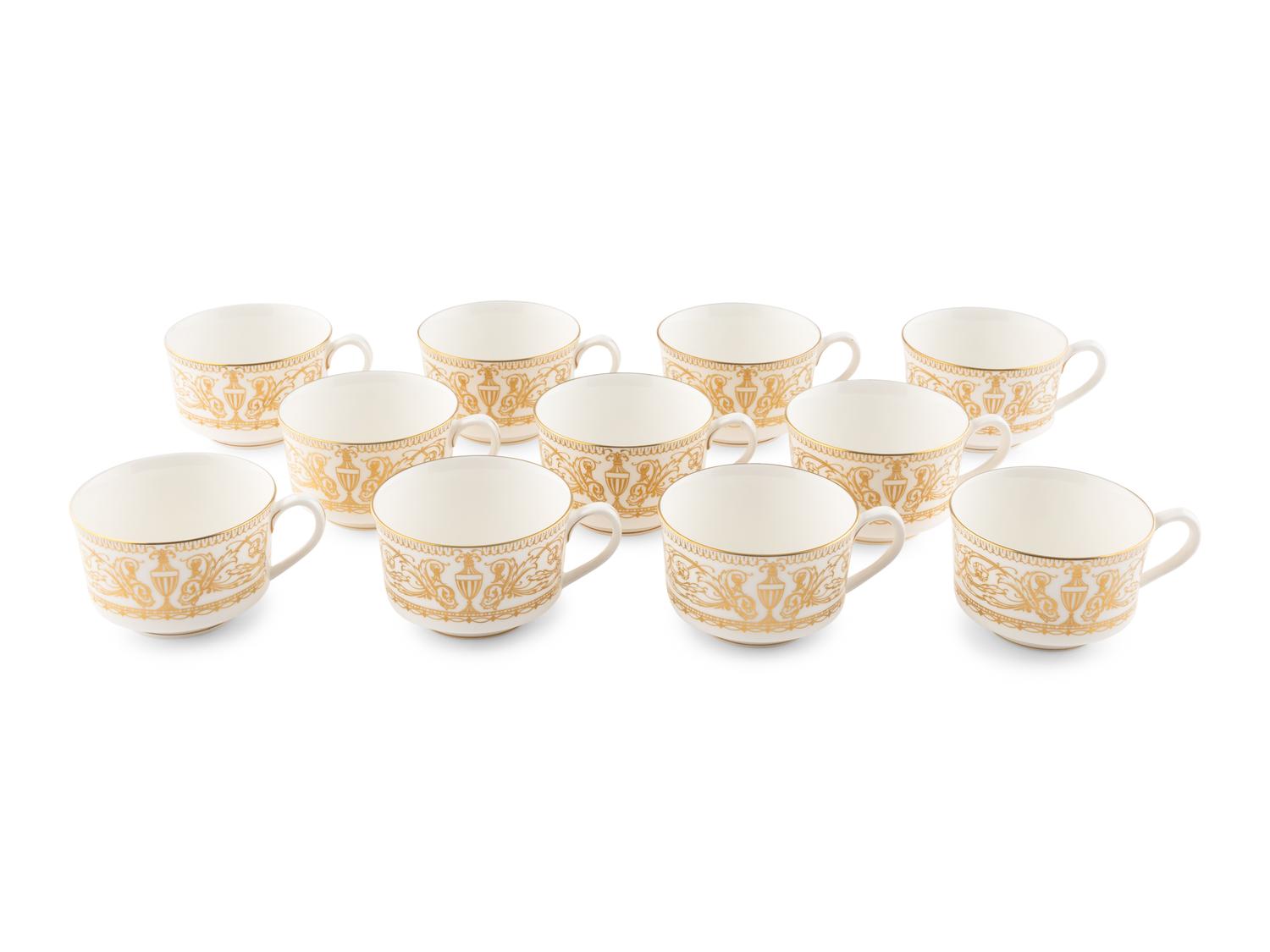 A Royal Worcester Porcelain Dinner Service