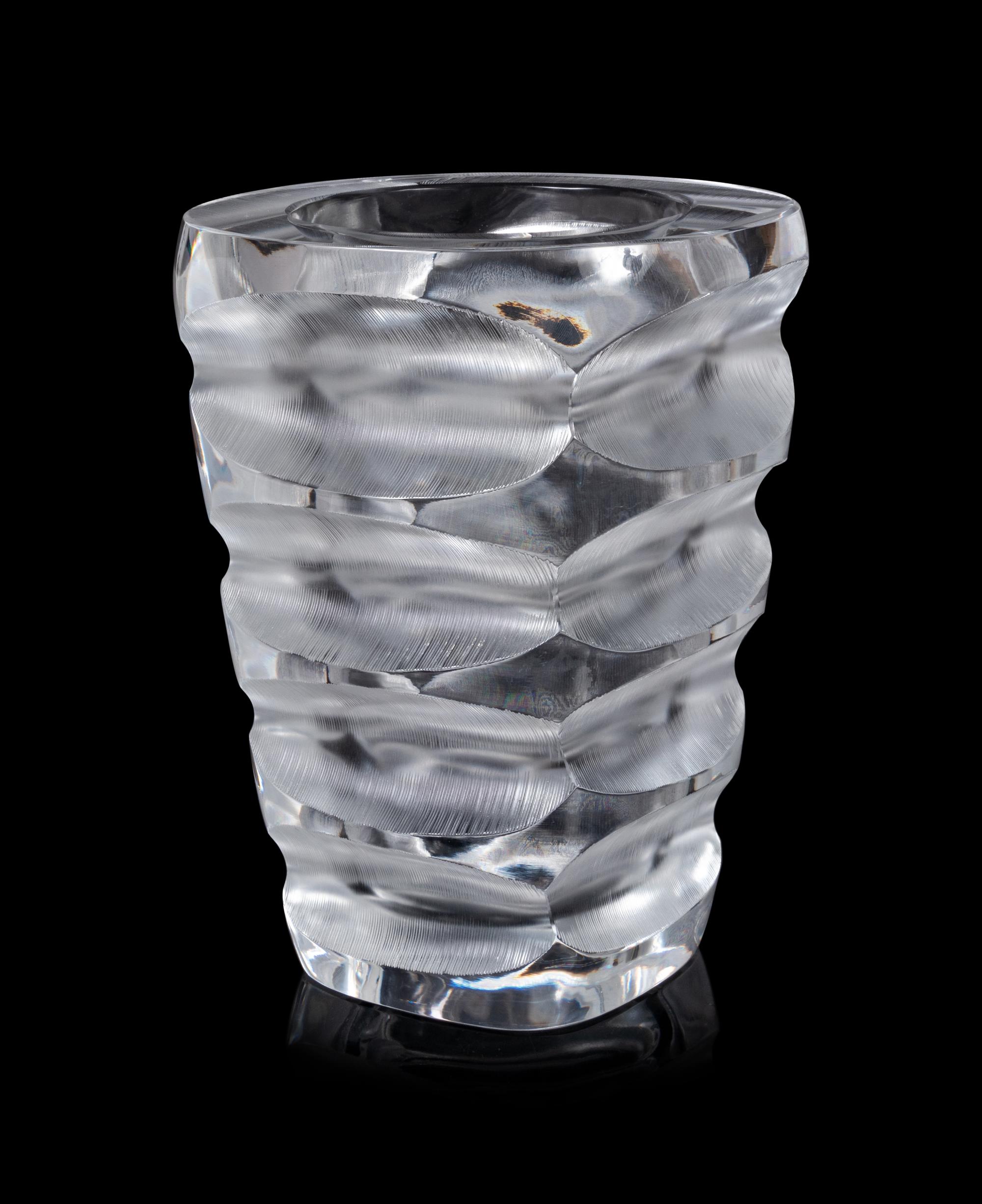 A Lalique Mortefontaine Vase