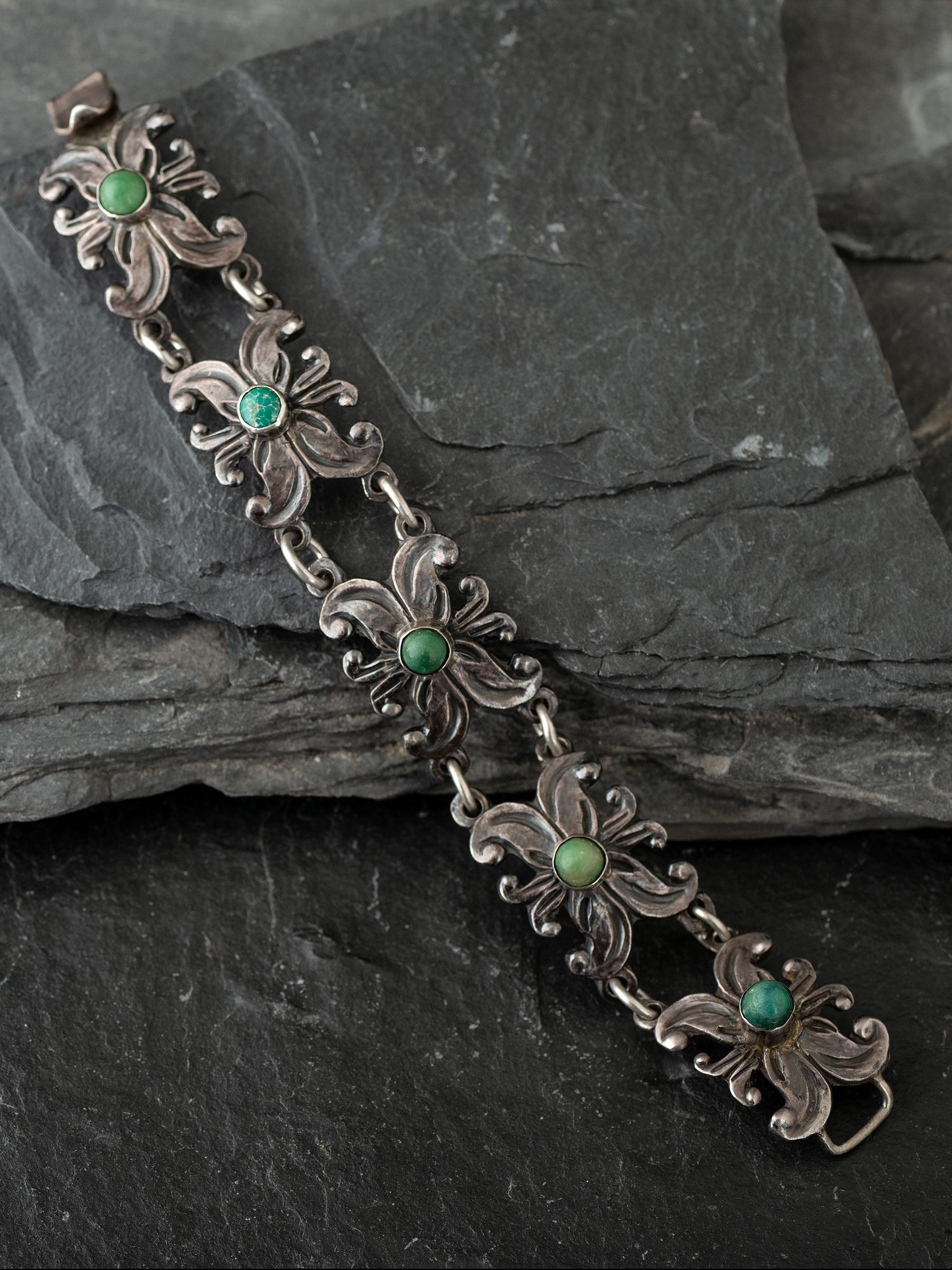 Mexican Silver and Turquoise Link Bracelet