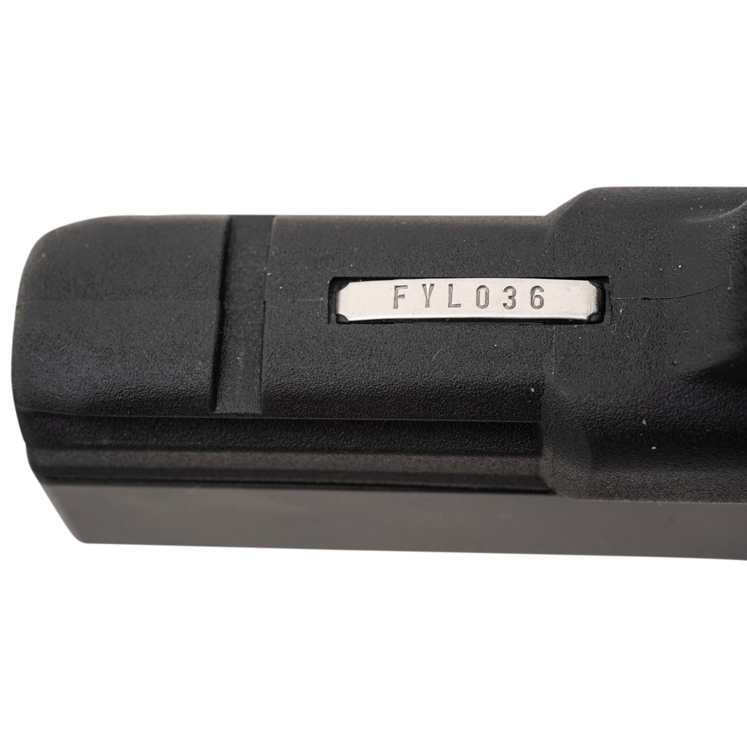 * Glock 22 Gen 3 Pistol in Box with Accessories