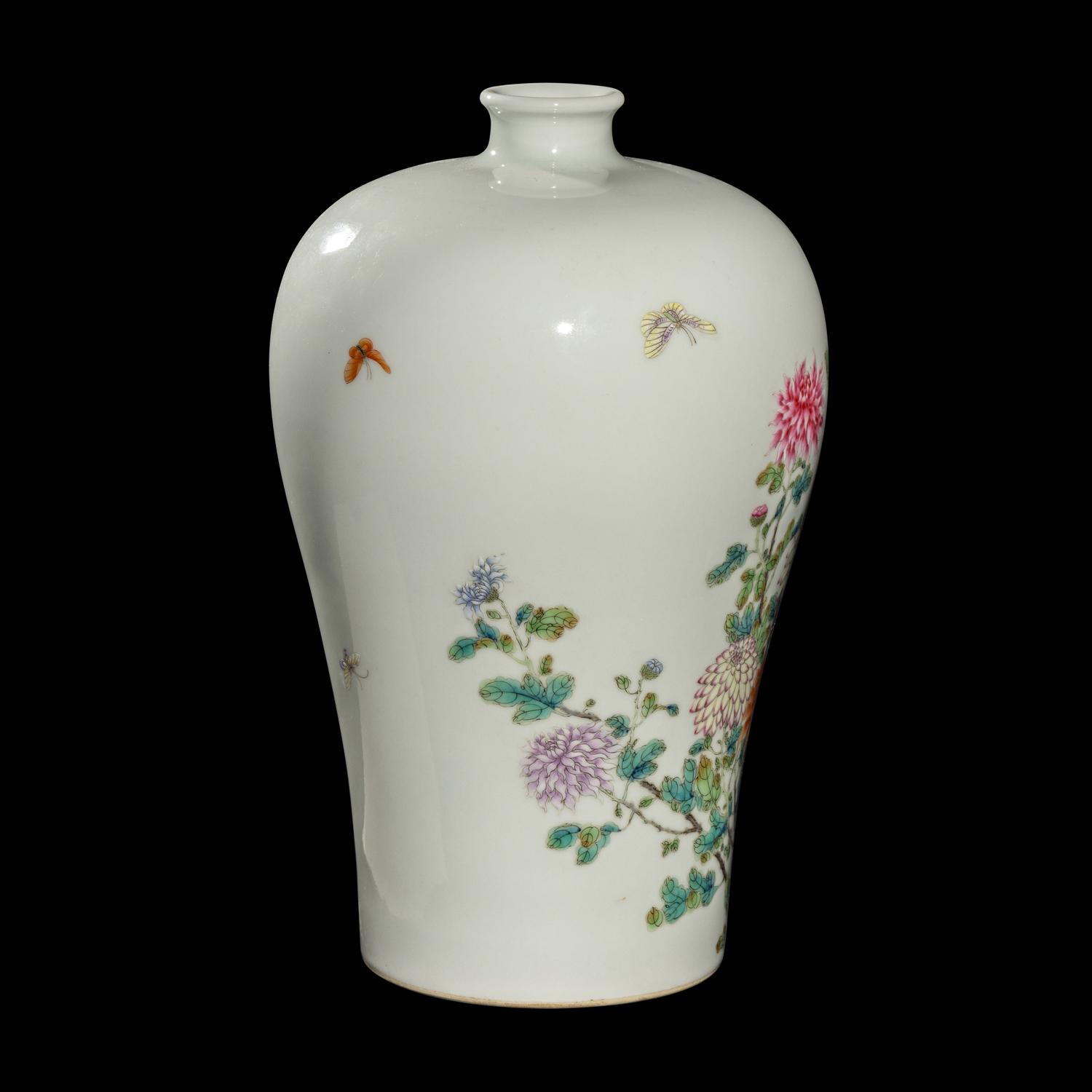 A Chinese Famille Rose Porcelain Meiping Vase 粉彩花卉圖梅瓶