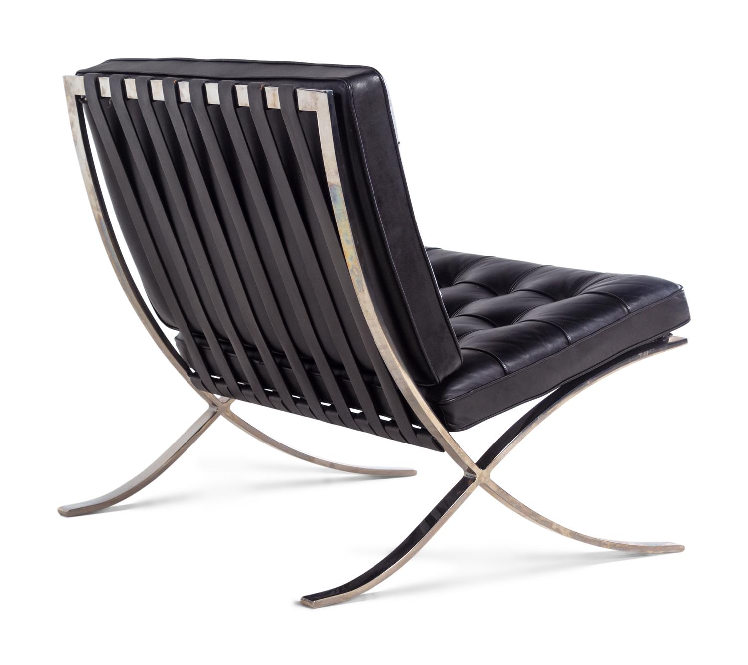 Barcelona Lounge Chair Knoll International, USA