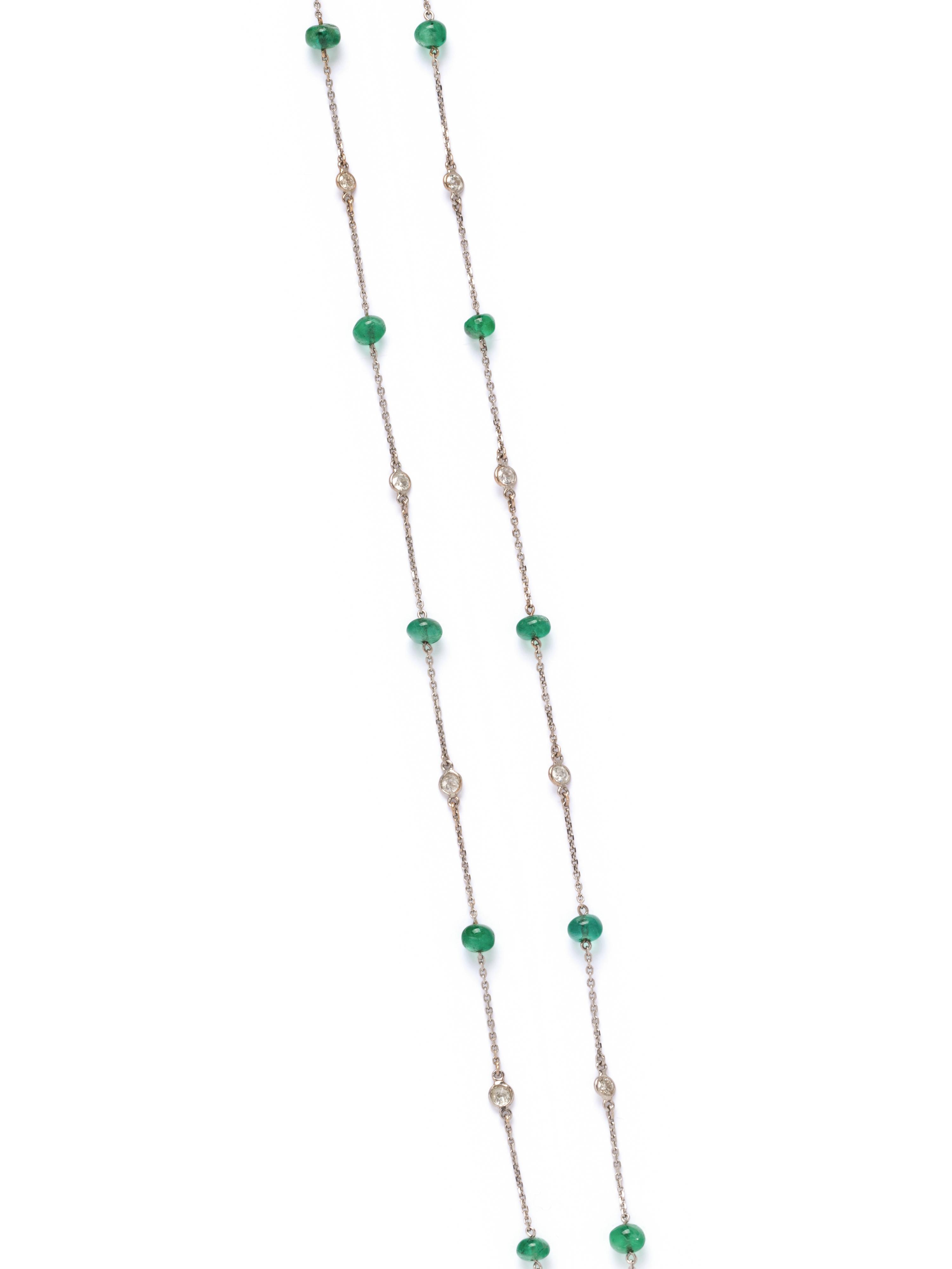 WHITE GOLD, DIAMOND AND EMERALD LONGCHAIN NECKLACE