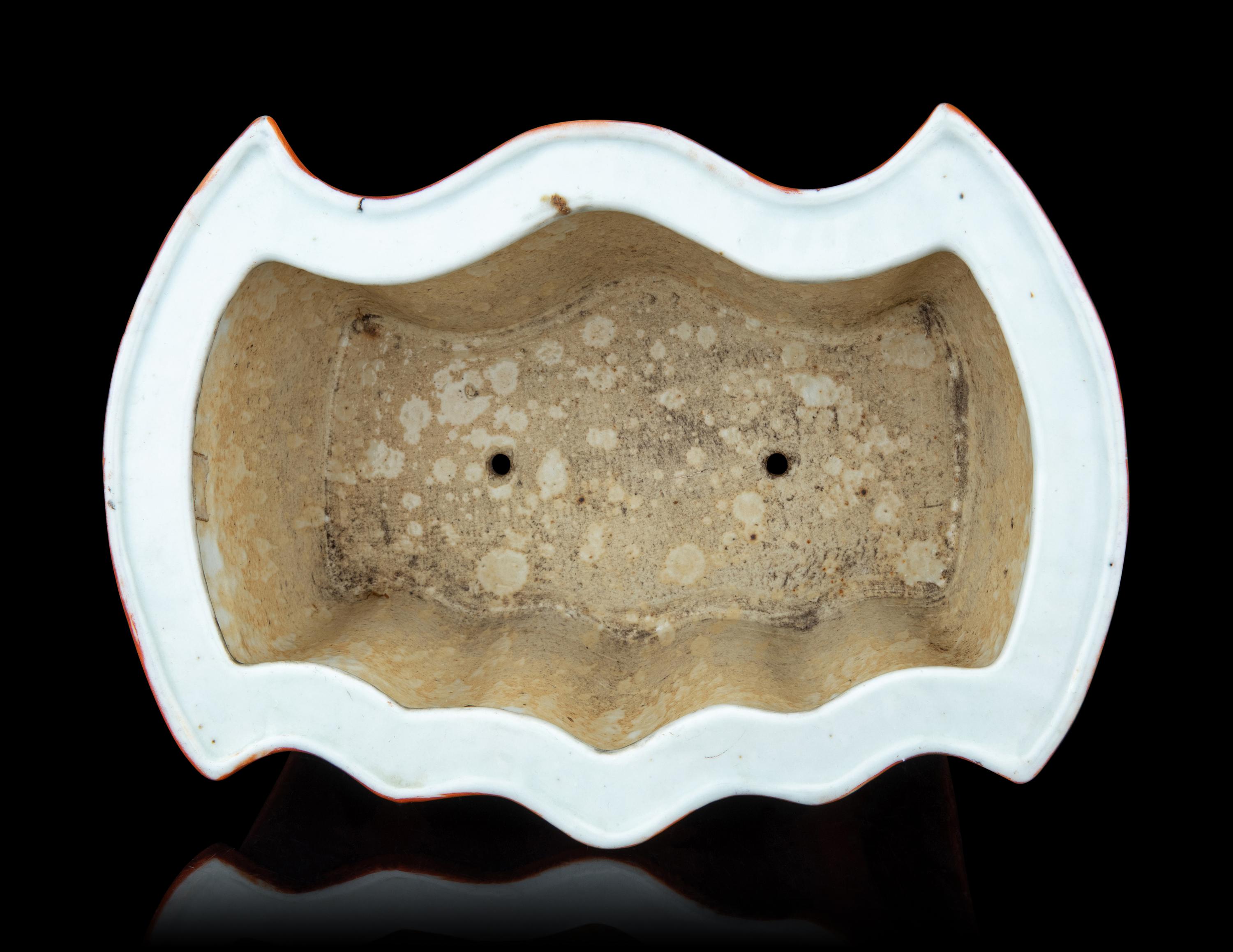 A Pair of Gilt Highlighted Coral-Red Ground Bat-Form Porcelain Planters