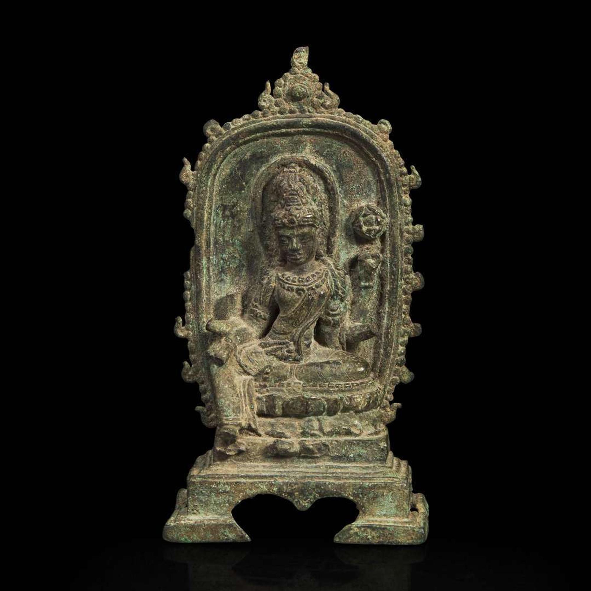 A Javanese bronze figure of a bodhisattva 爪哇六臂观音铜造像 Probably 9th-10th century ????????