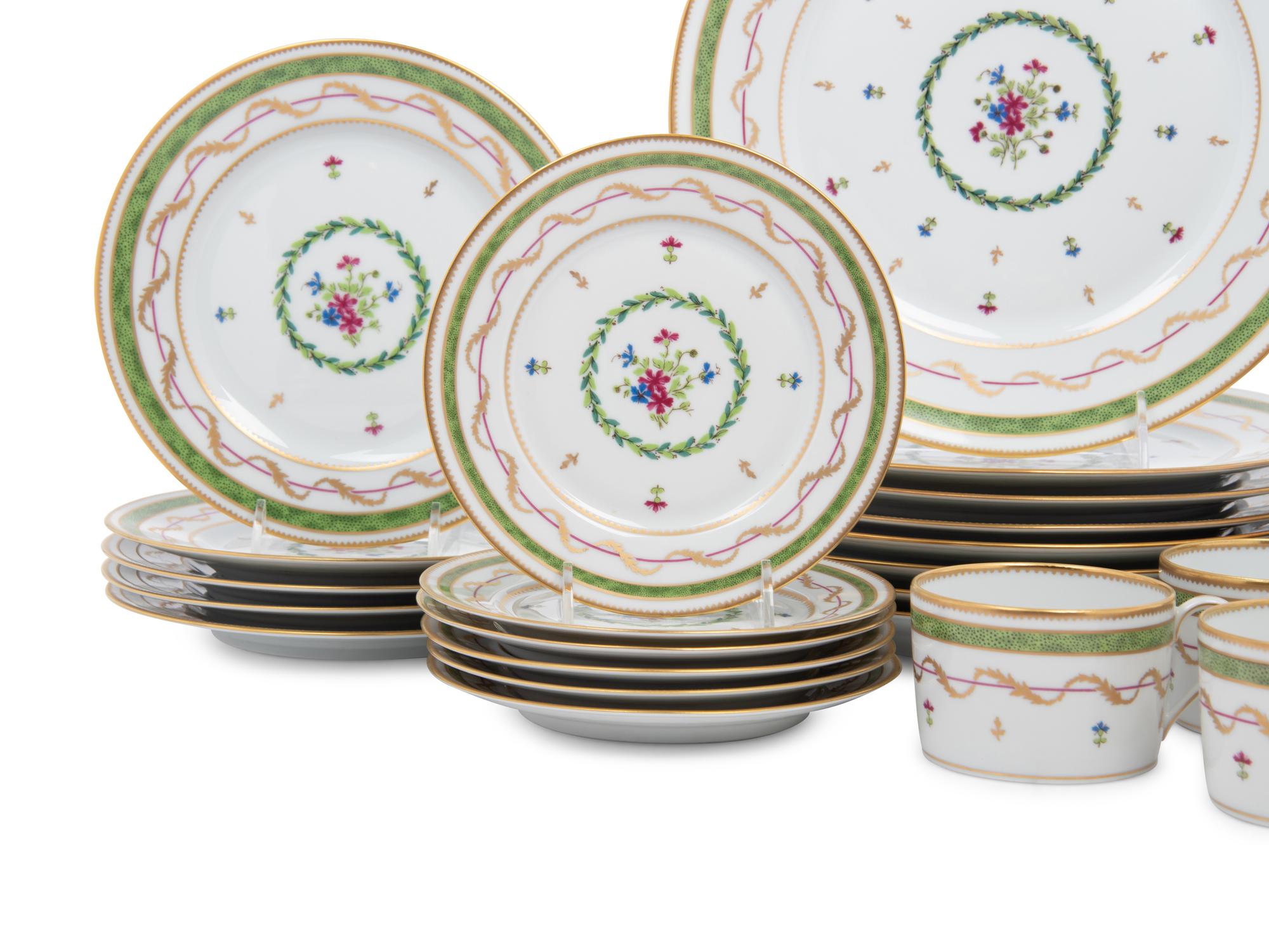 A Haviland Limoges Vieux Paris Vert Dinner Service