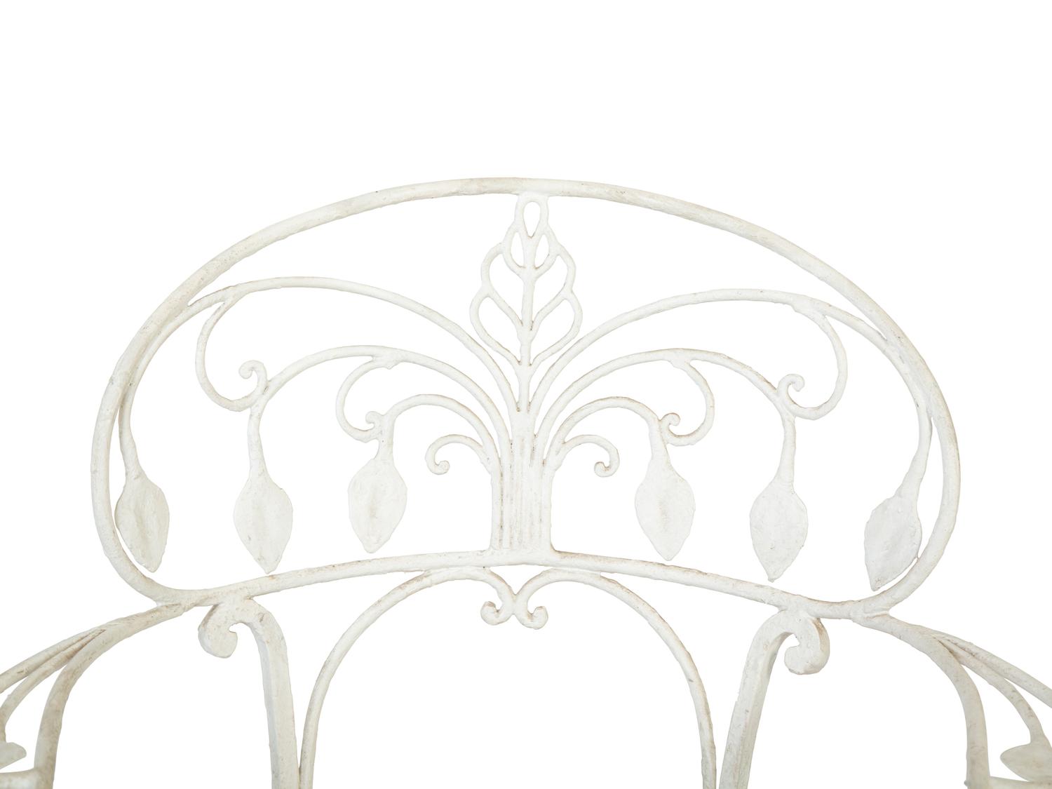 A Pair of White Painted Iron Garden Chairs — 20TH CENTURY