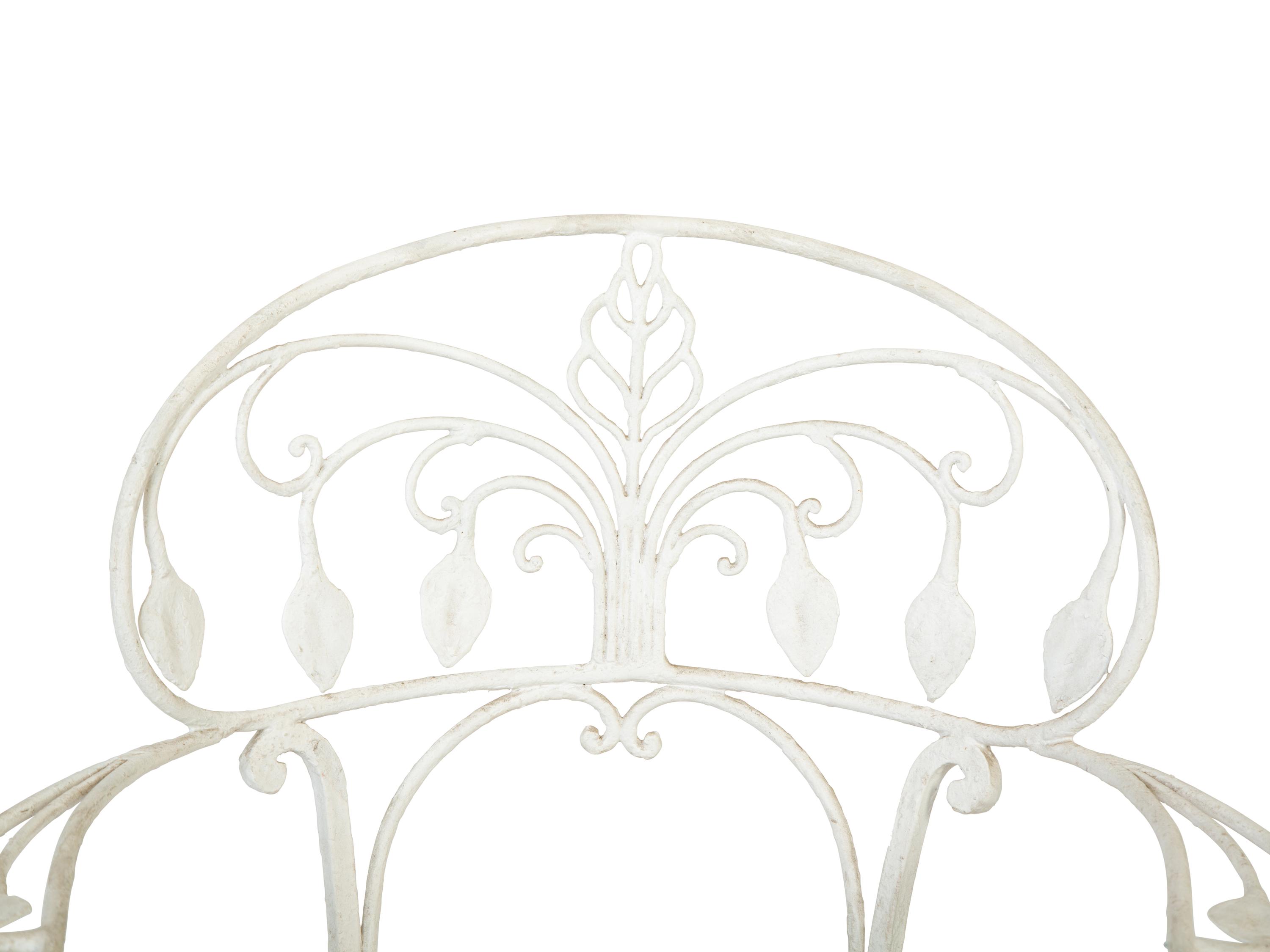 A Pair of White Painted Iron Garden Chairs — 20TH CENTURY
