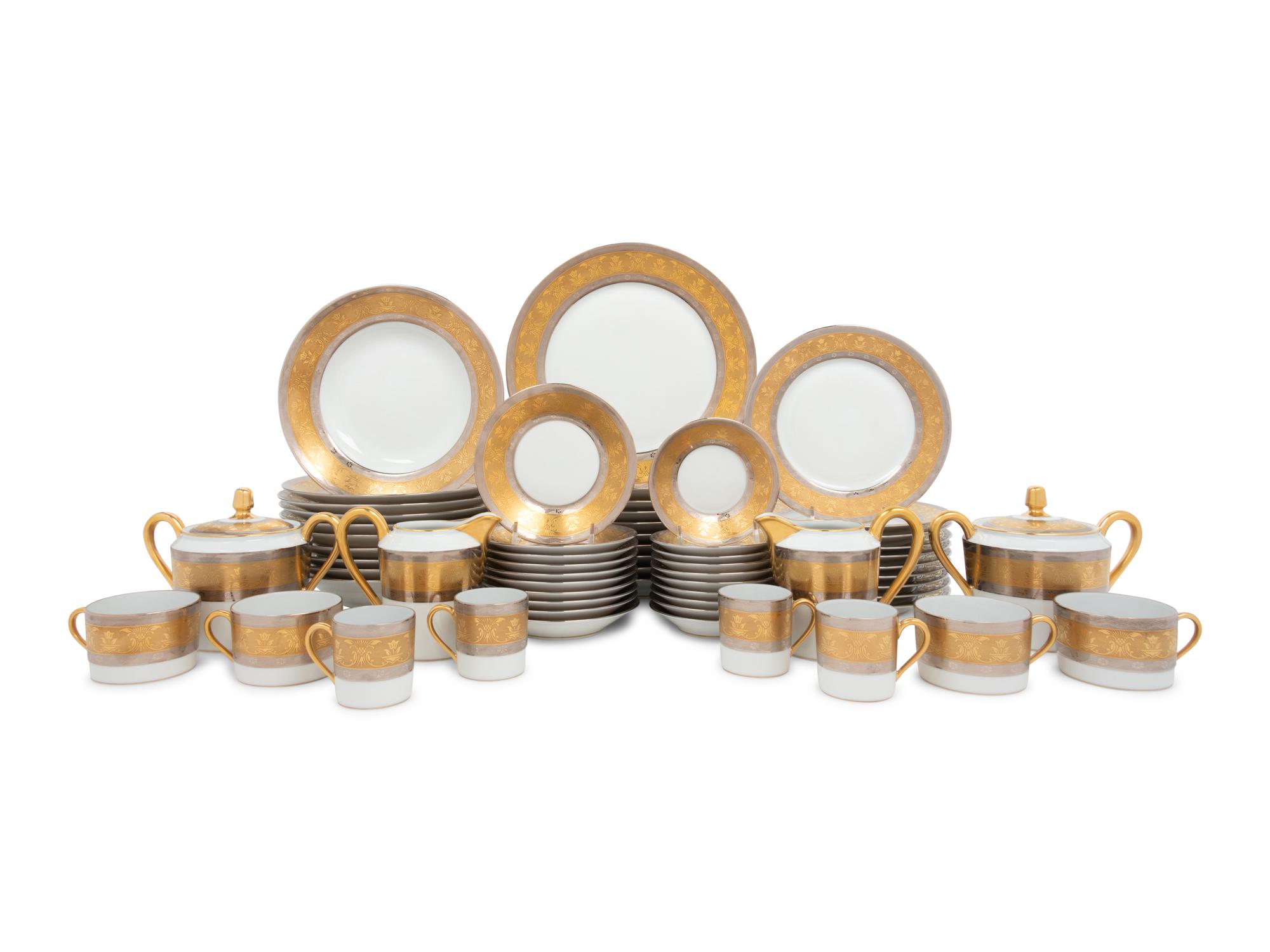 A Christofle La Paiva Porcelain Dinner Service