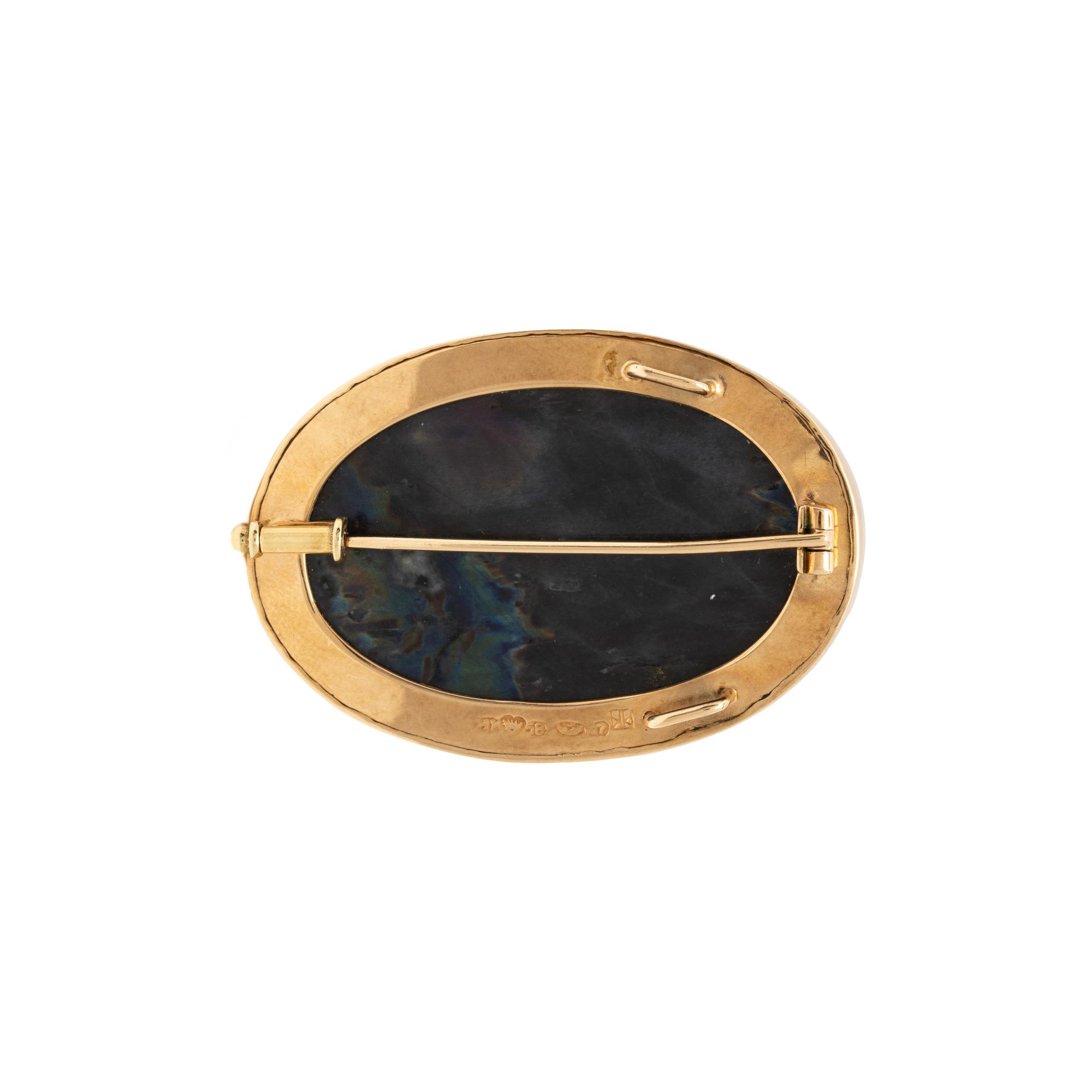 KAUNIS KORU, YELLOW GOLD AND SPECTROLITE BROOCH