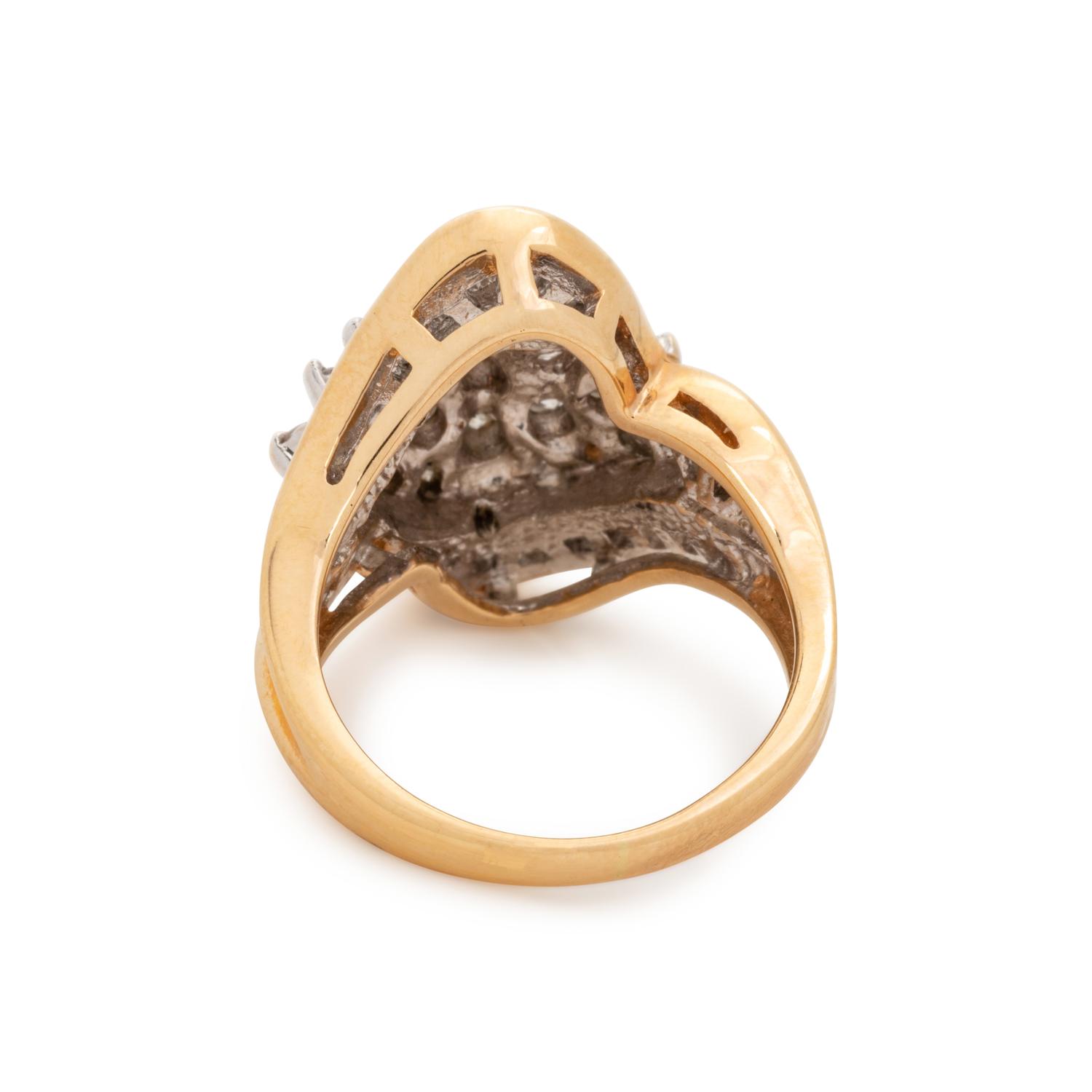 DIAMOND RING