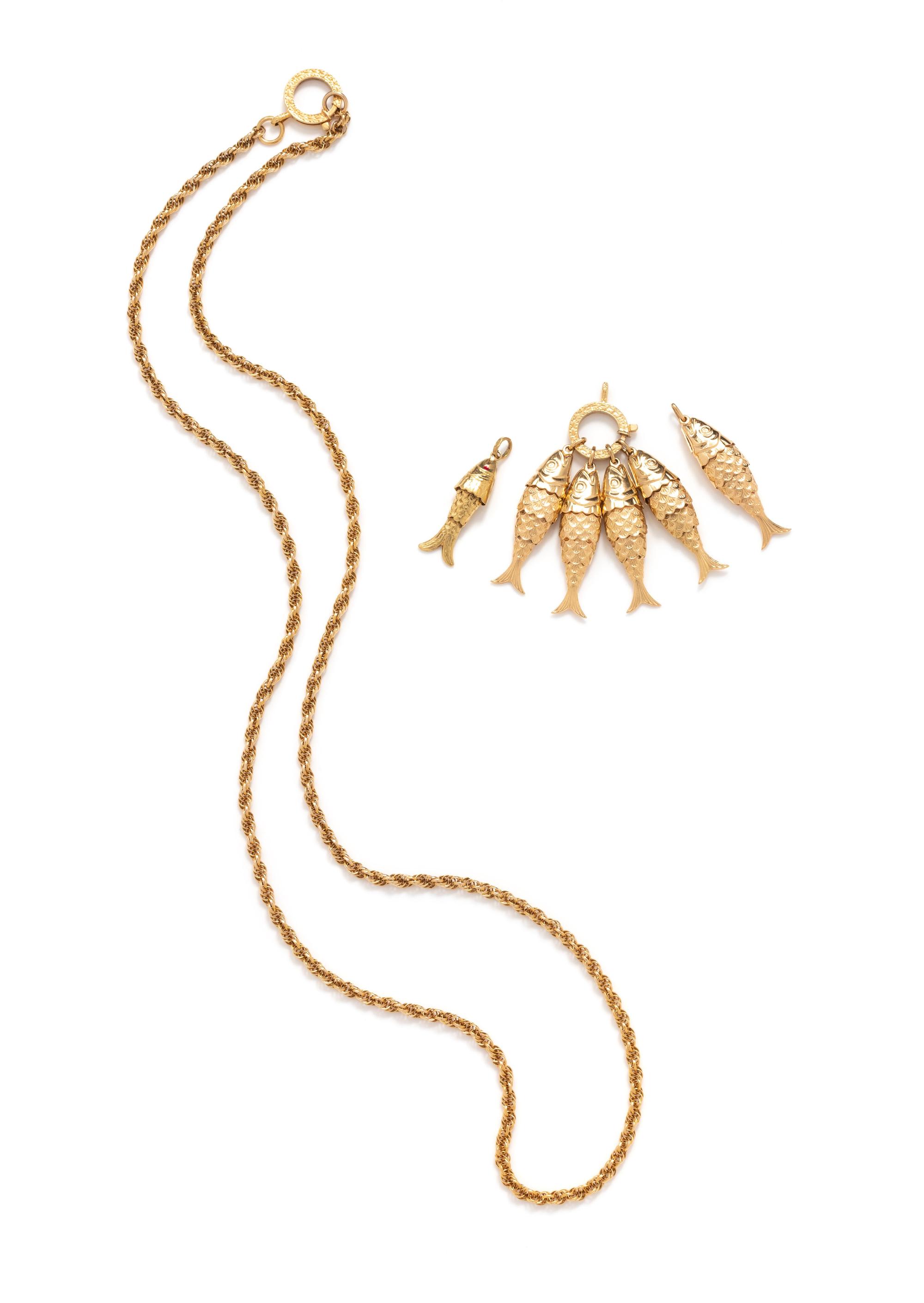 COLLECTION OF YELLOW GOLD JEWELRY