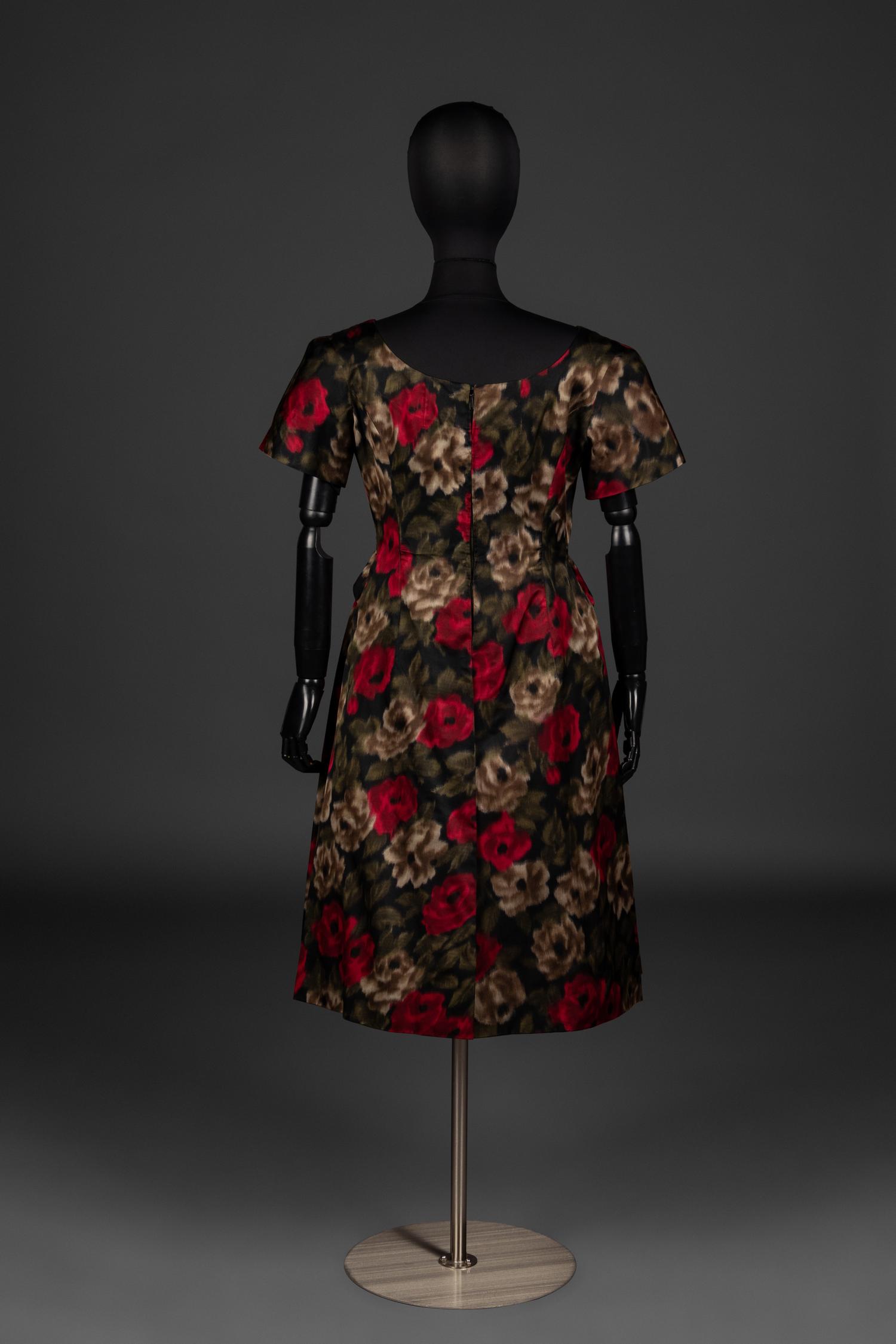 Elizabeth Arden Dress