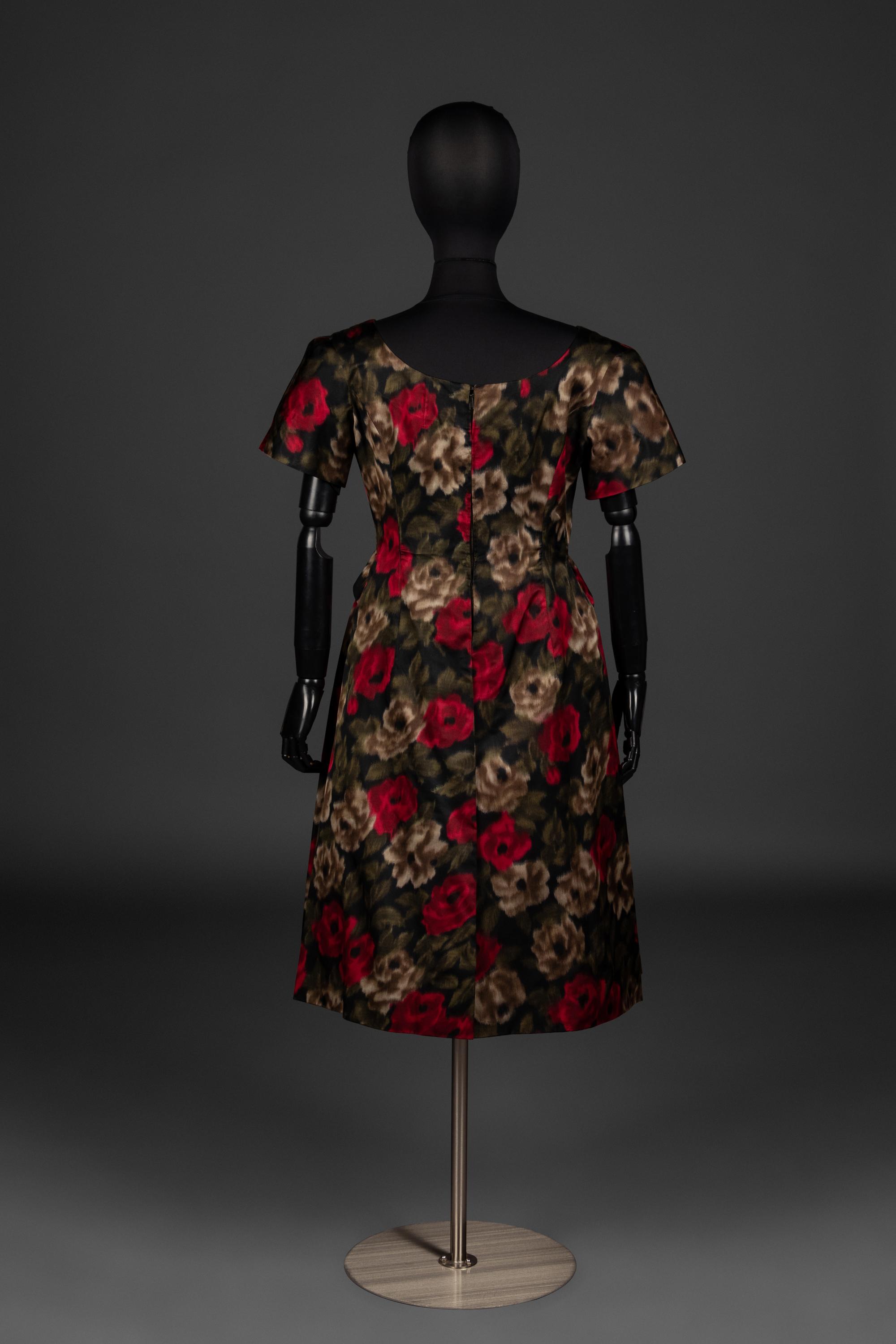Elizabeth Arden Dress