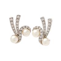 DIAMOND AND CULTURED PEARL EARCLIPS