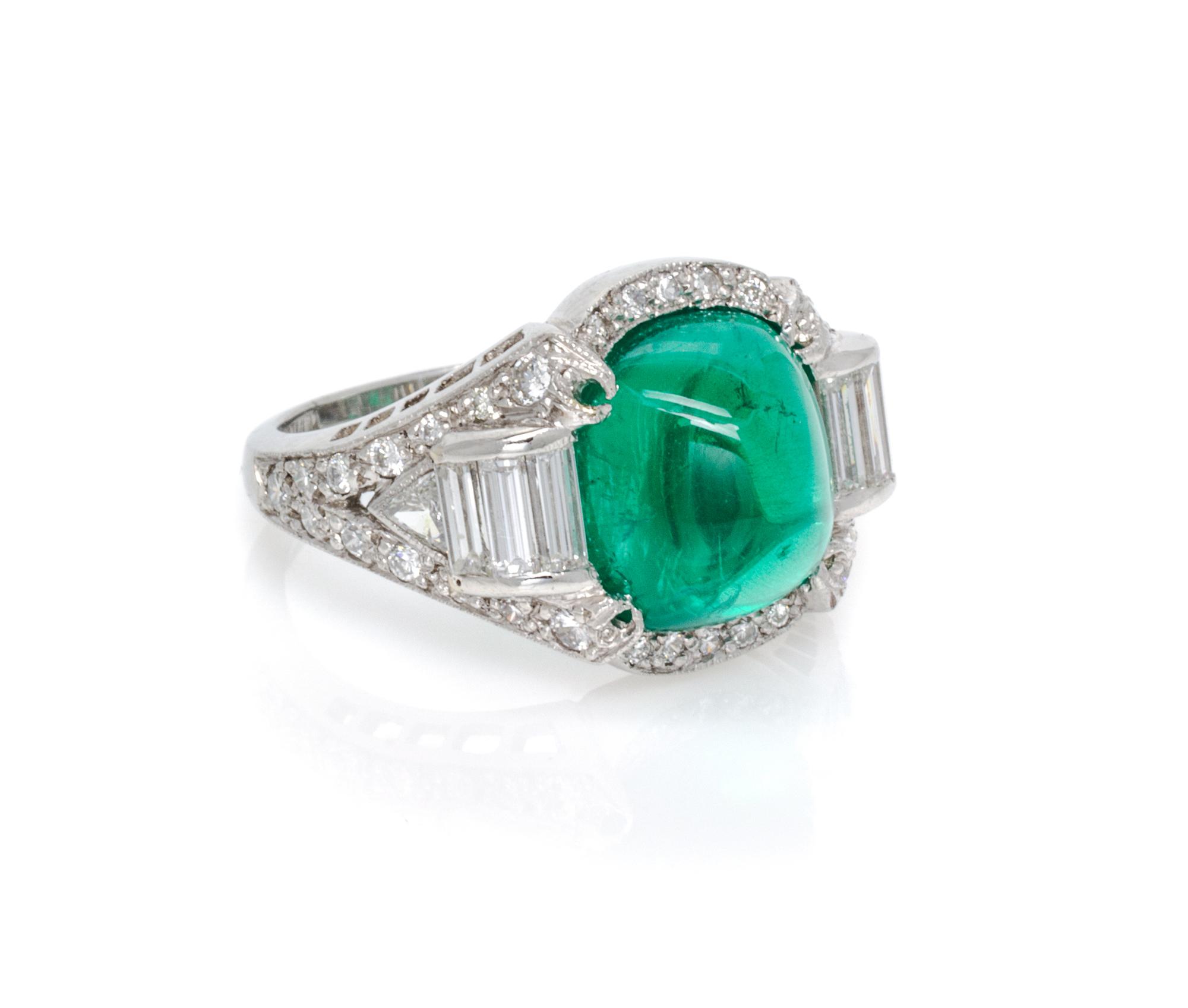 A Platinum, Emerald and Diamond Ring, 5.00 dwts.