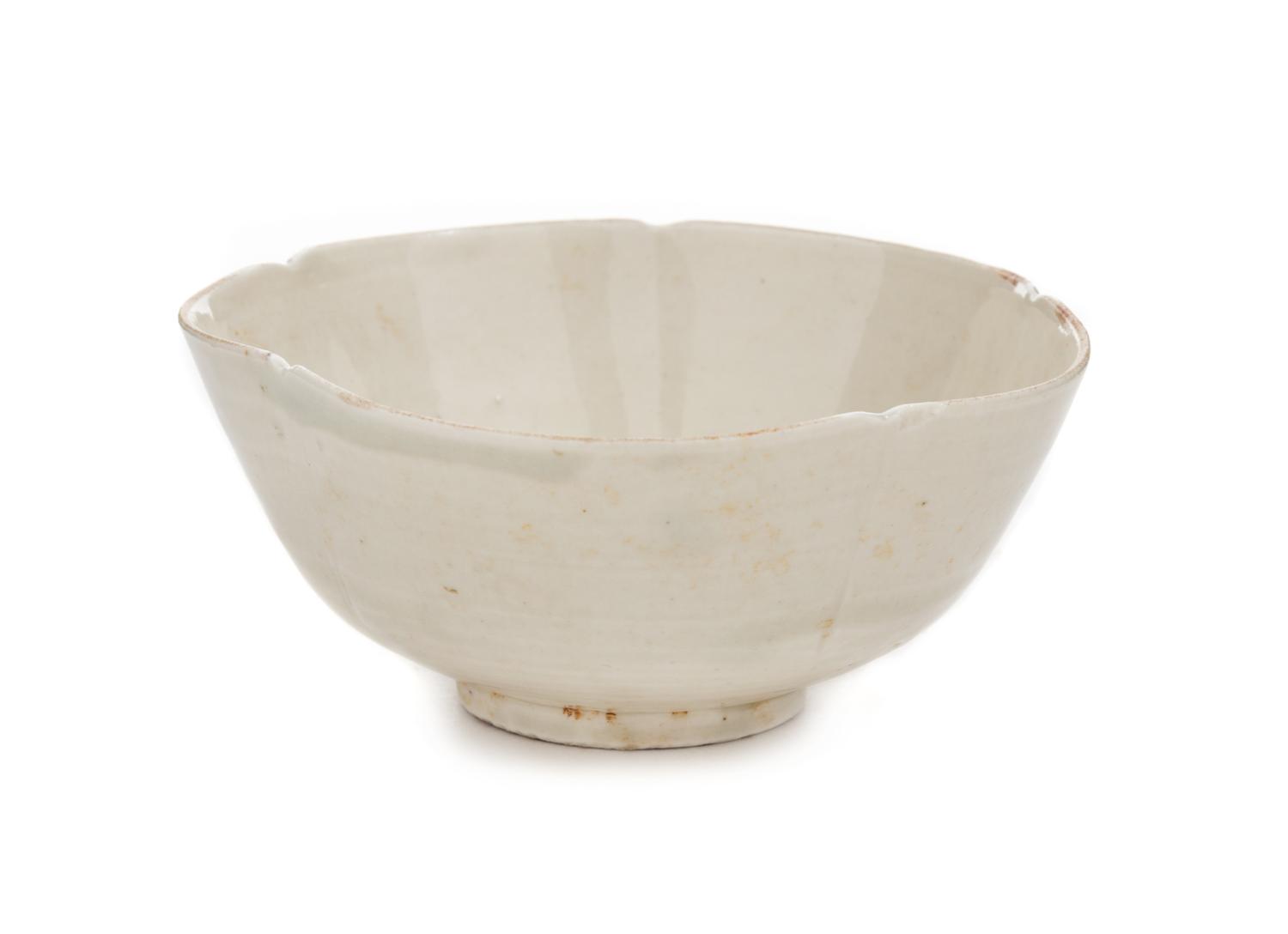 A Ding White Glazed Porcelain Lobed Deep Bowl — NORTHERN SONG DYNASTY