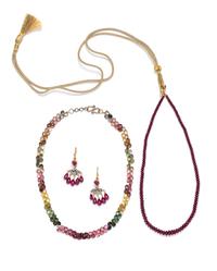 COLLECTION OF GEMSTONE JEWELRY