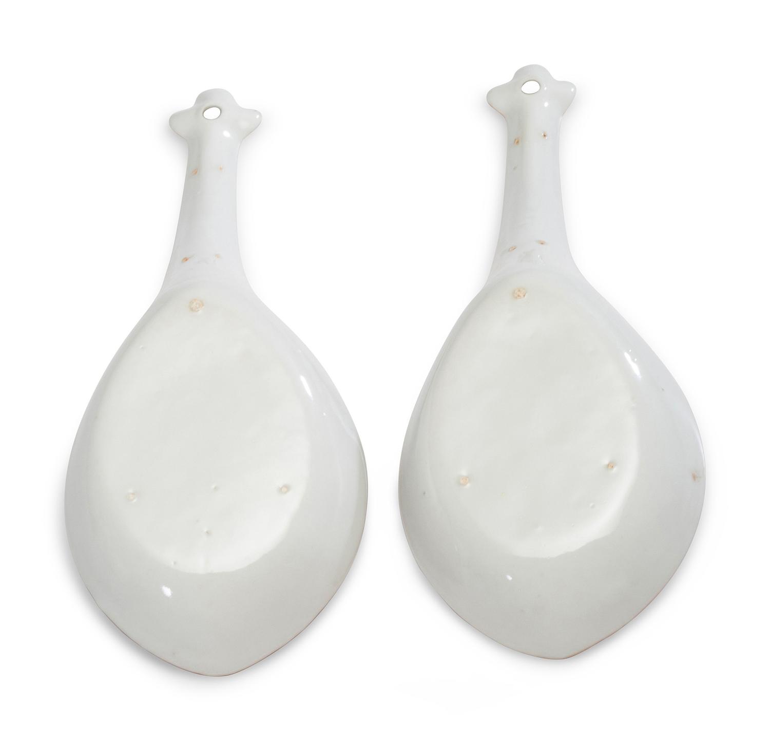 Five Chinese Export Porcelain Articles