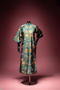 A Jade Green Ground Kesi Silk Lady's Robe, Cheongsam