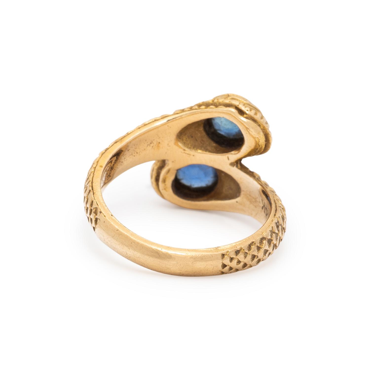 COLLECTION OF YELLOW GOLD AND GEMSTONE JEWELRY