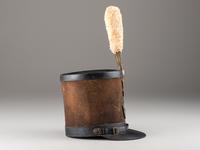 [MILITARIA]. Model 1832 U.S. Infantry Shako for enlisted soldier.