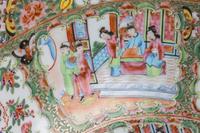 A Chinese Export Rose Medallion Porcelain Punch Bowl, 19th Century 清晚期 廣彩人物故事圖大碗