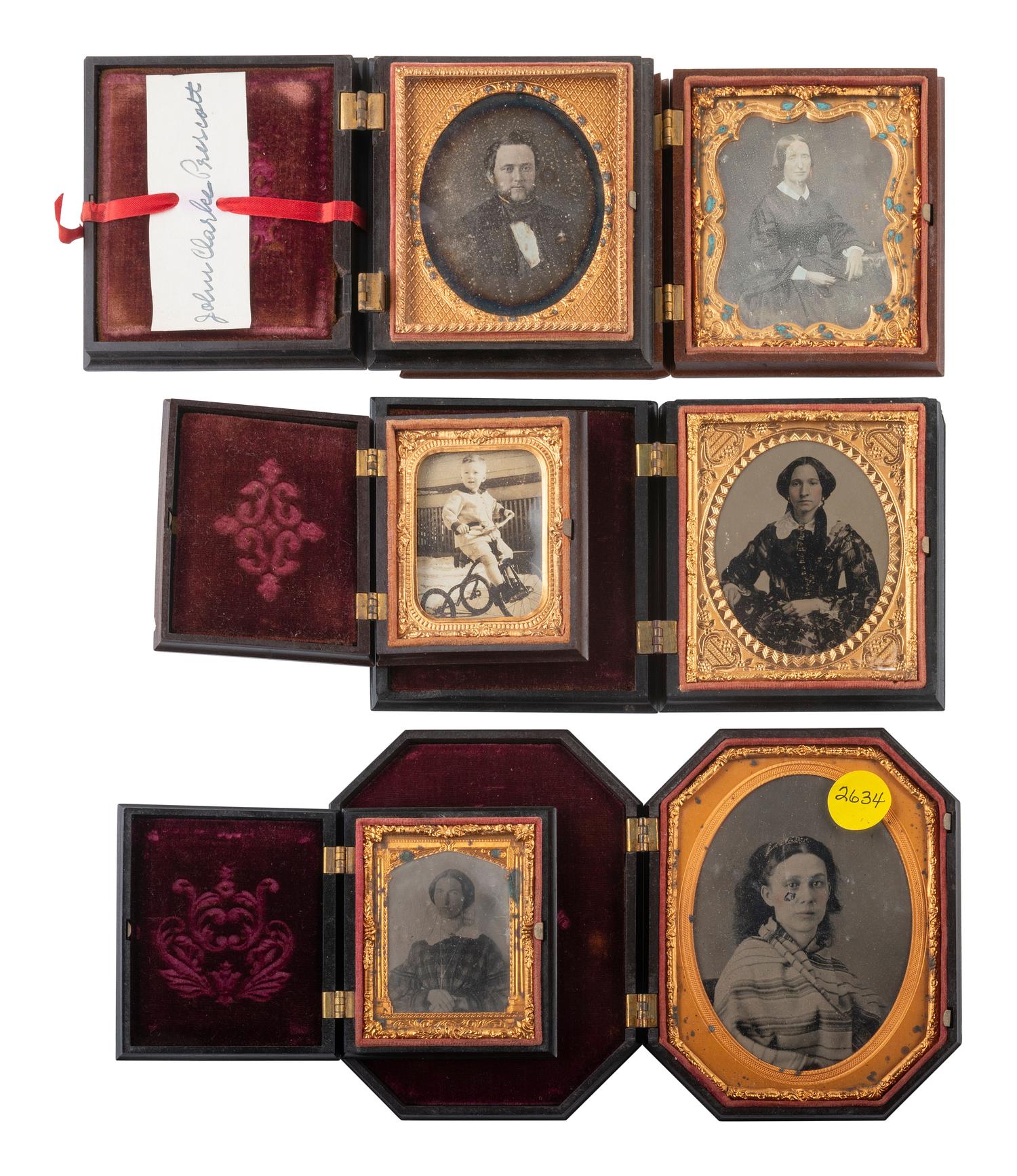 [EARLY PHOTOGRAPHY]. 25 assorted Union cases with figural and floral designs.