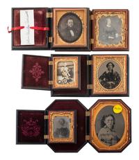 [EARLY PHOTOGRAPHY]. 25 assorted Union cases with figural and floral designs.