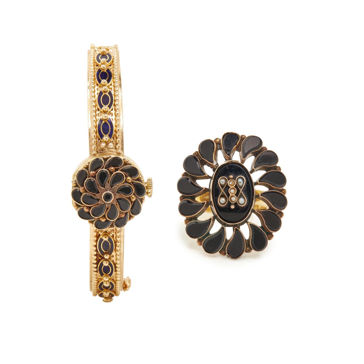 YELLOW GOLD AND ONYX WATCH AND RING