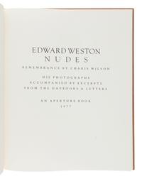 [WESTON, Edward (1886-1958)]. -- WILSON, Charis (1914-2009). Edward Weston: Nudes. New York: Aperture, 1977.