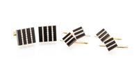 A 18 Karat Yellow Gold, Diamond and Onyx Dress Set, Tallarico, 22.10 dwts.