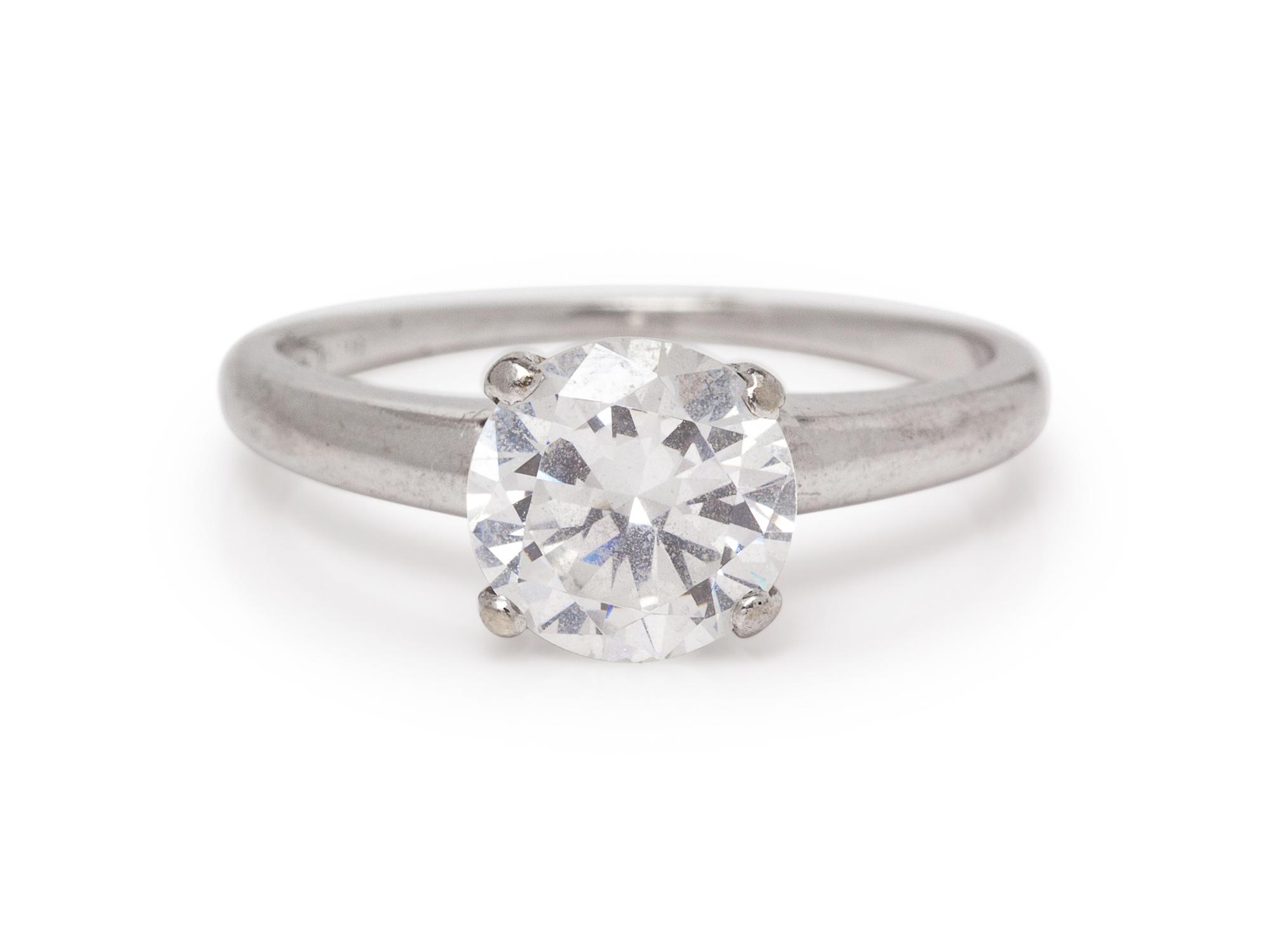 A Platinum and Stimulant Stone Ring,