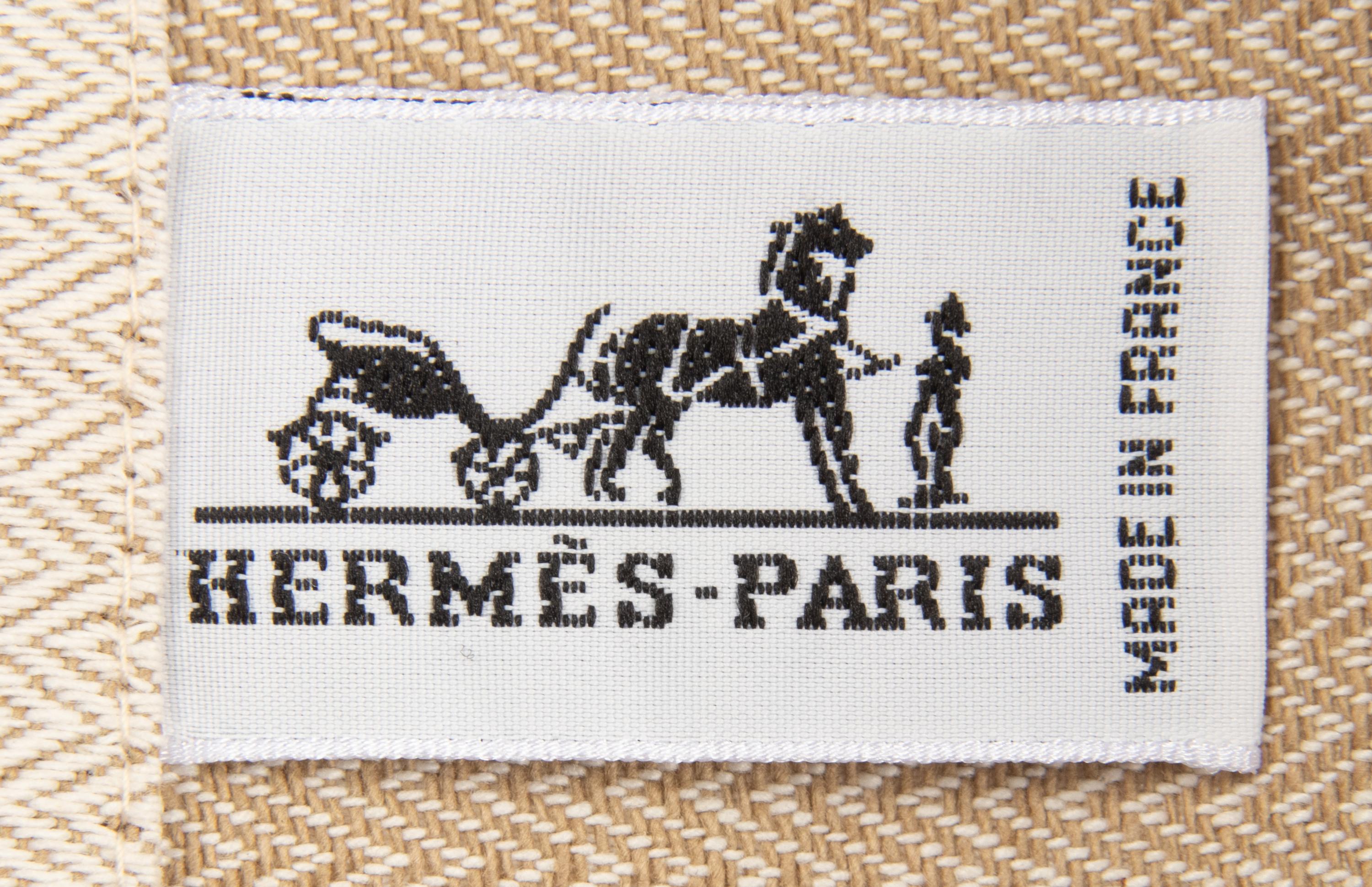 HERMÈS, ALINE GROOMING BAG