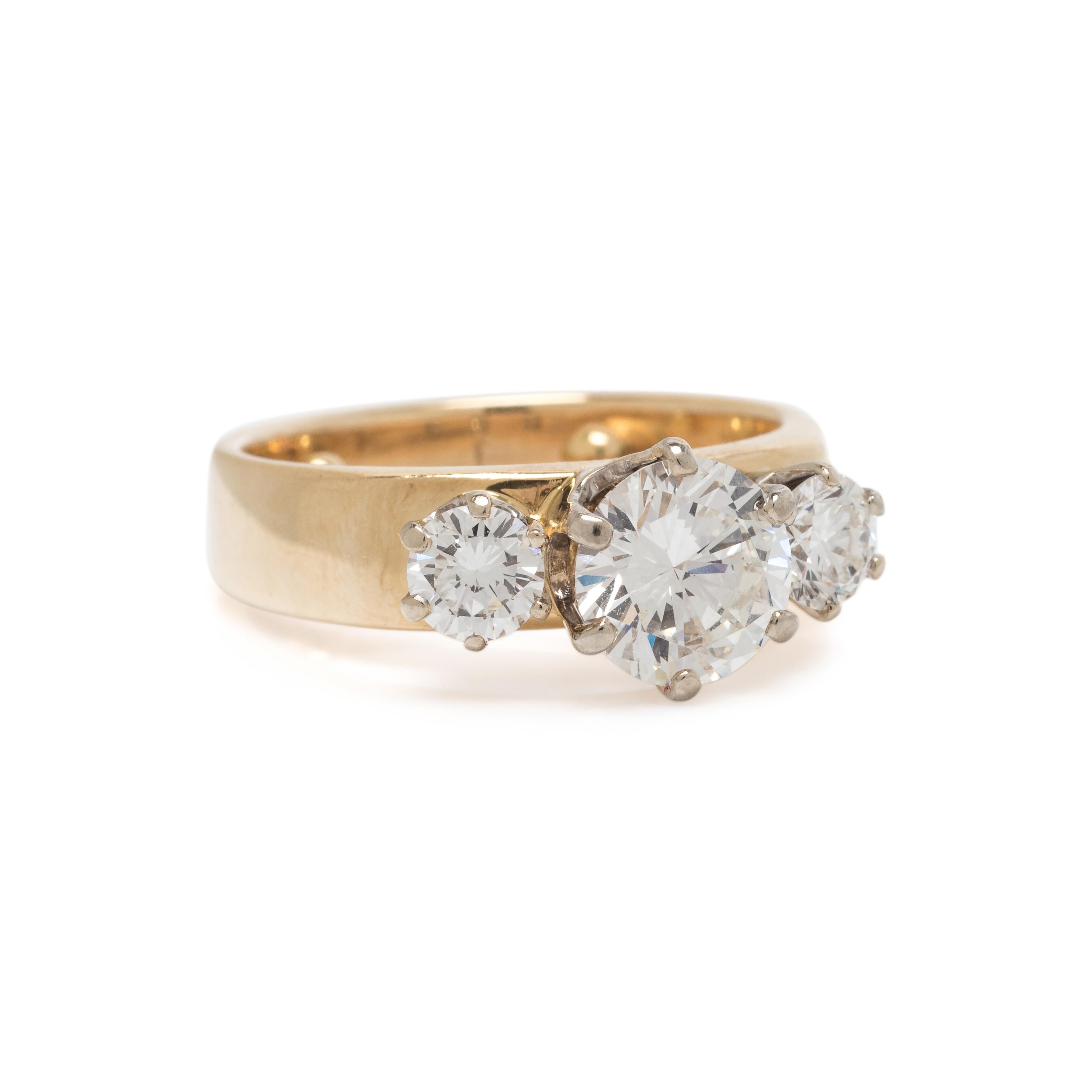 DIAMOND RING