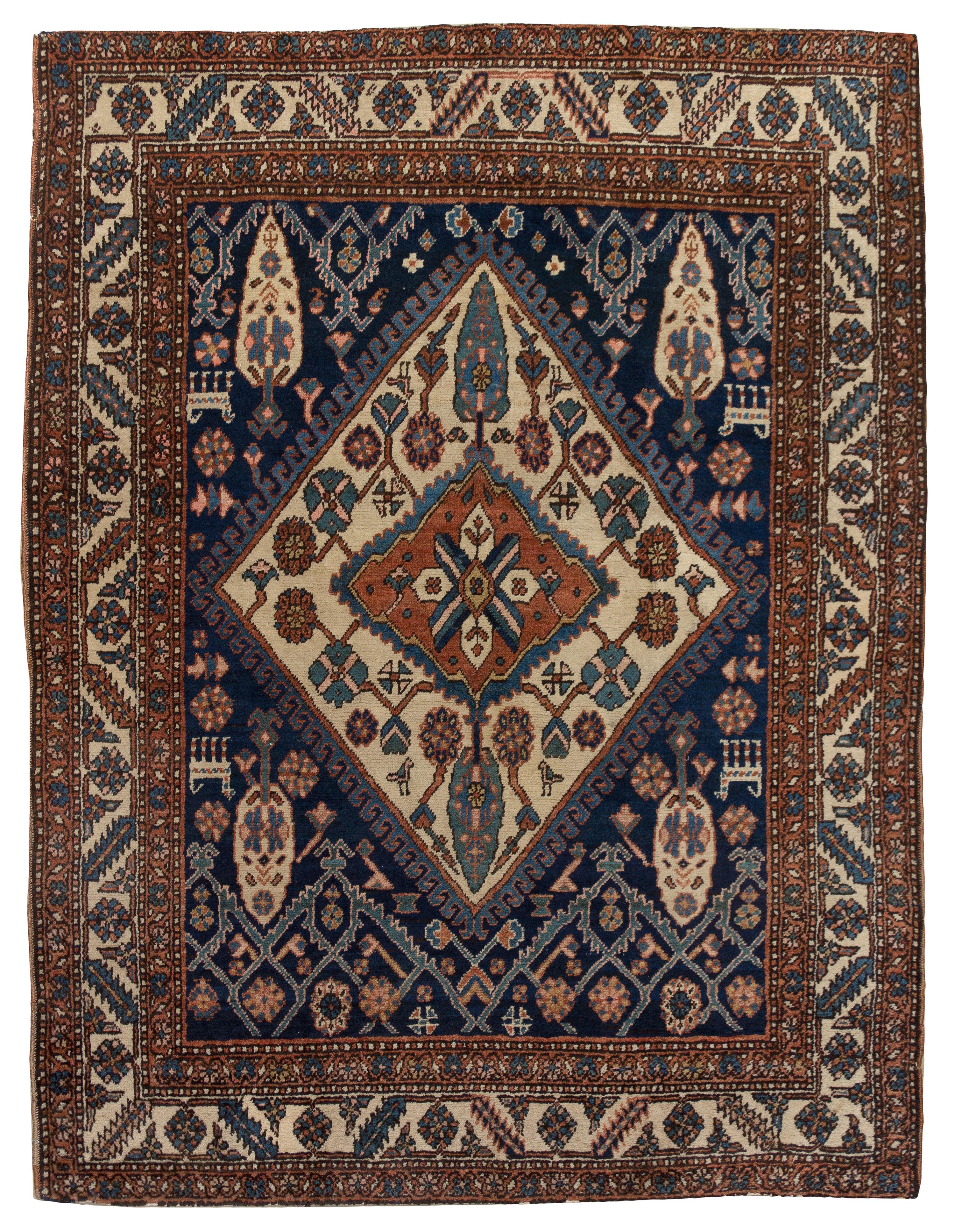 A Persian Heriz Wool Rug, 6 feet x 4 feet 8 inches.