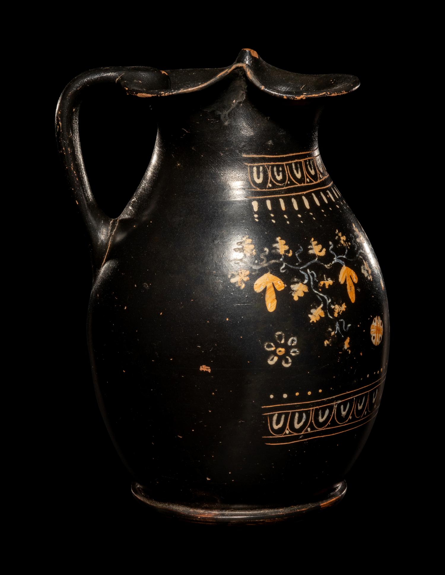 An Apulian Gnathian-Ware Trefoil Oinochoe