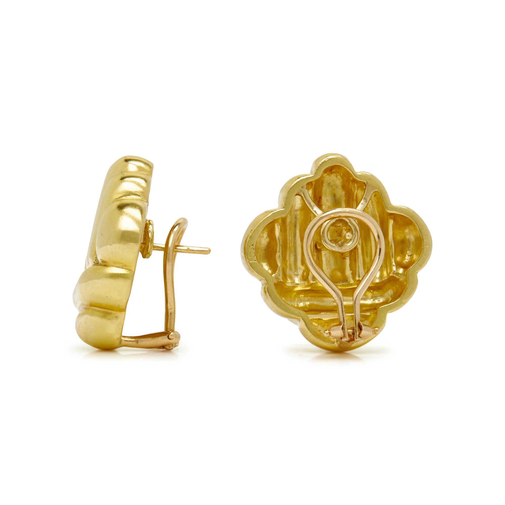CARTIER, YELLOW GOLD CLIP EARRINGS
