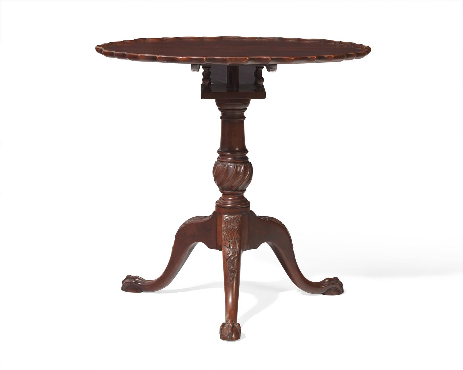 A George III carved mahogany tilt-top tea table, 18th / 19th century
