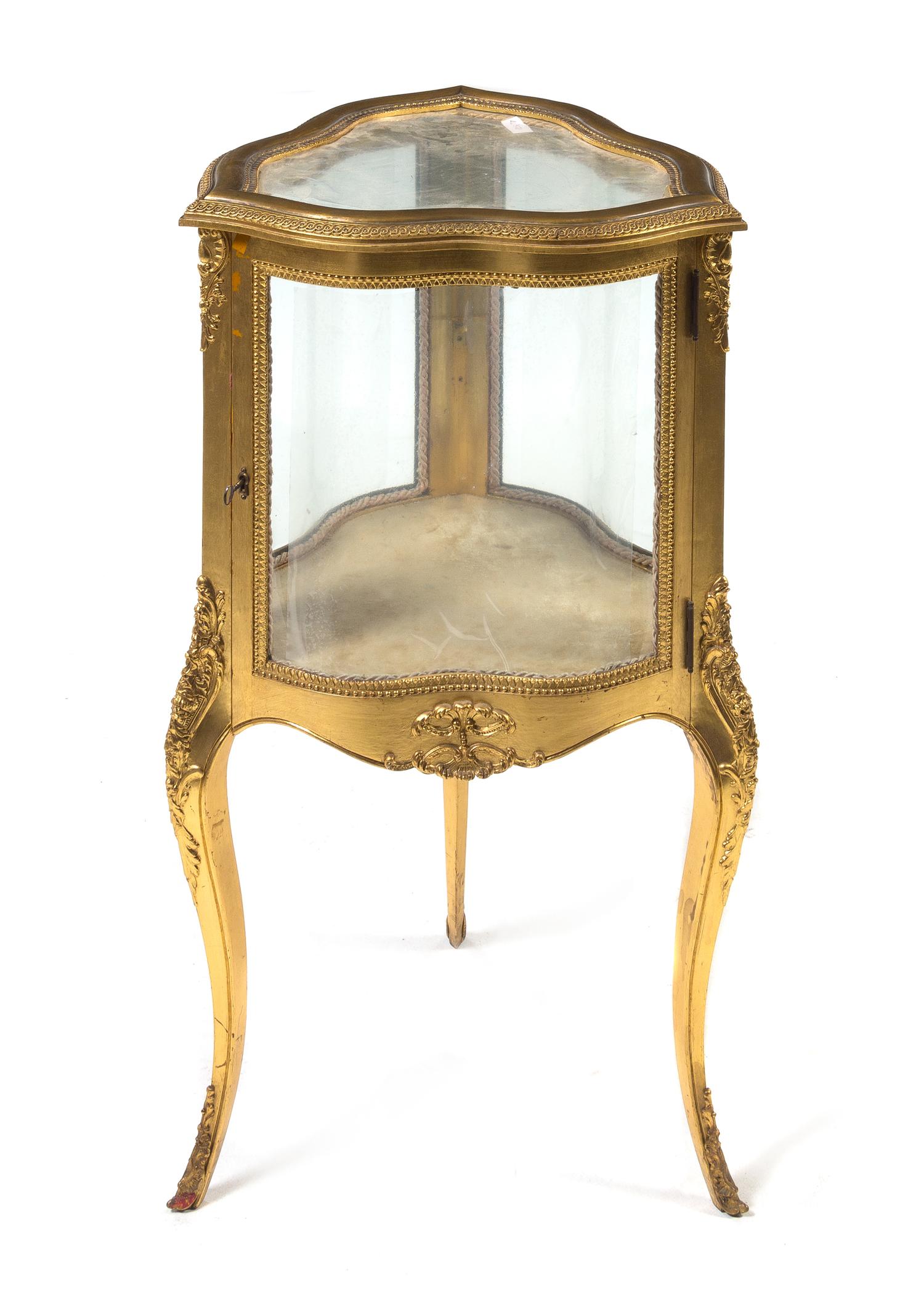 A Louis XV Style Giltwood Vitrine Height 36 1/2 inches. — FIRST HALF 20TH CENTURY