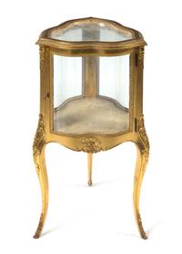 A Louis XV Style Giltwood Vitrine Height 36 1/2 inches. — FIRST HALF 20TH CENTURY