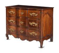 A Provincial Régence Walnut Commode
