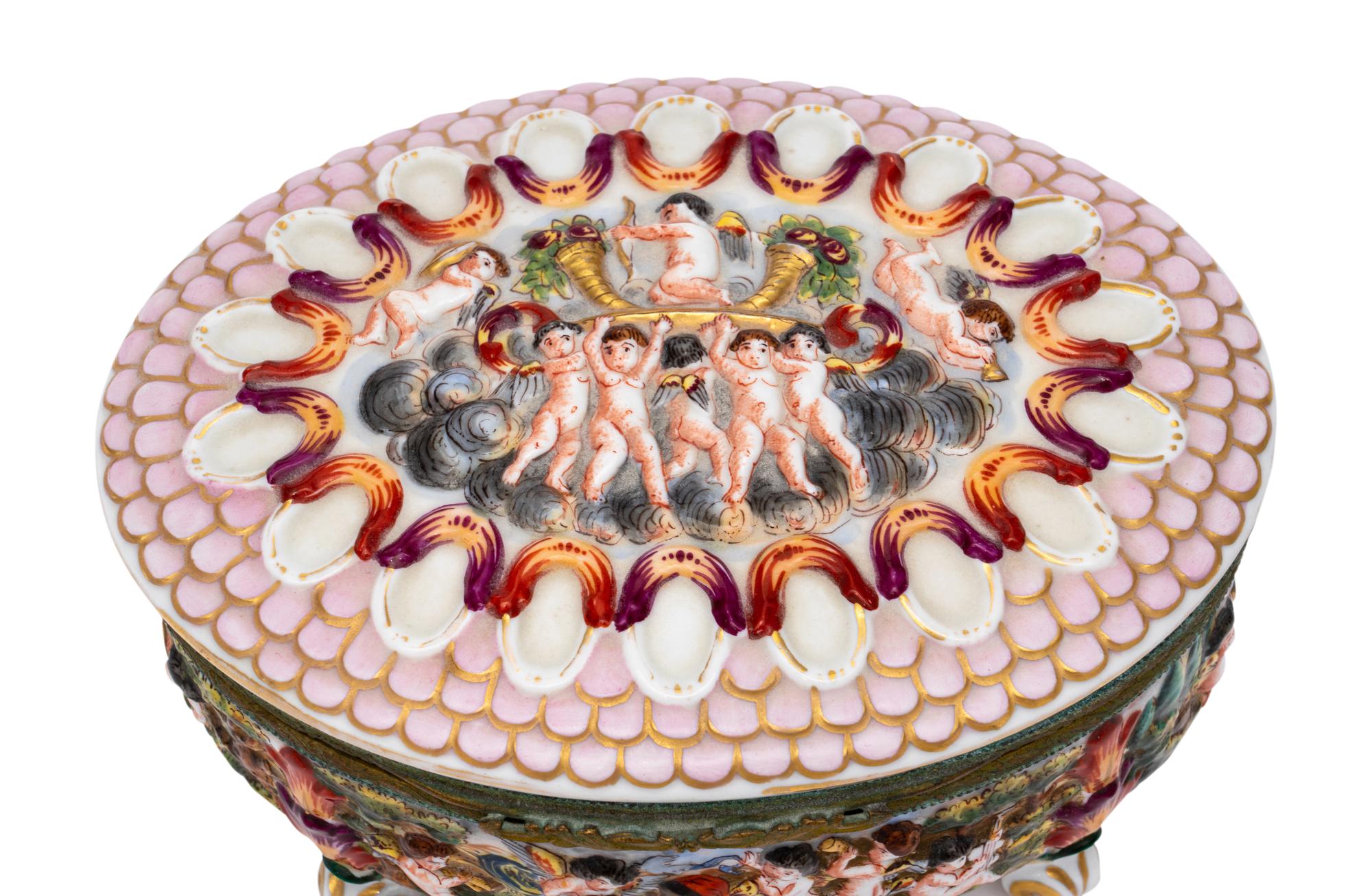 A Capodimonte Porcelain Dinner Service