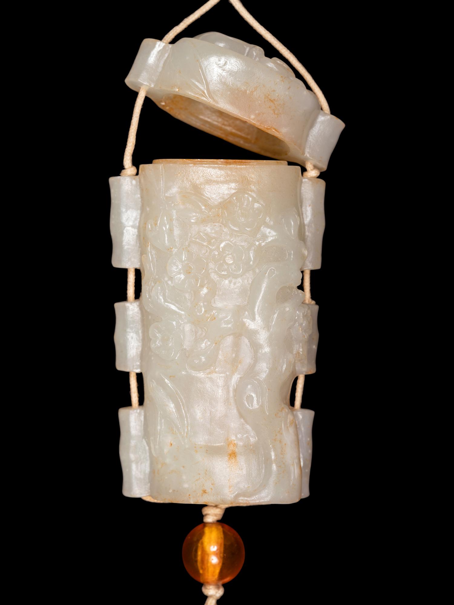 A White Jade Parfumier