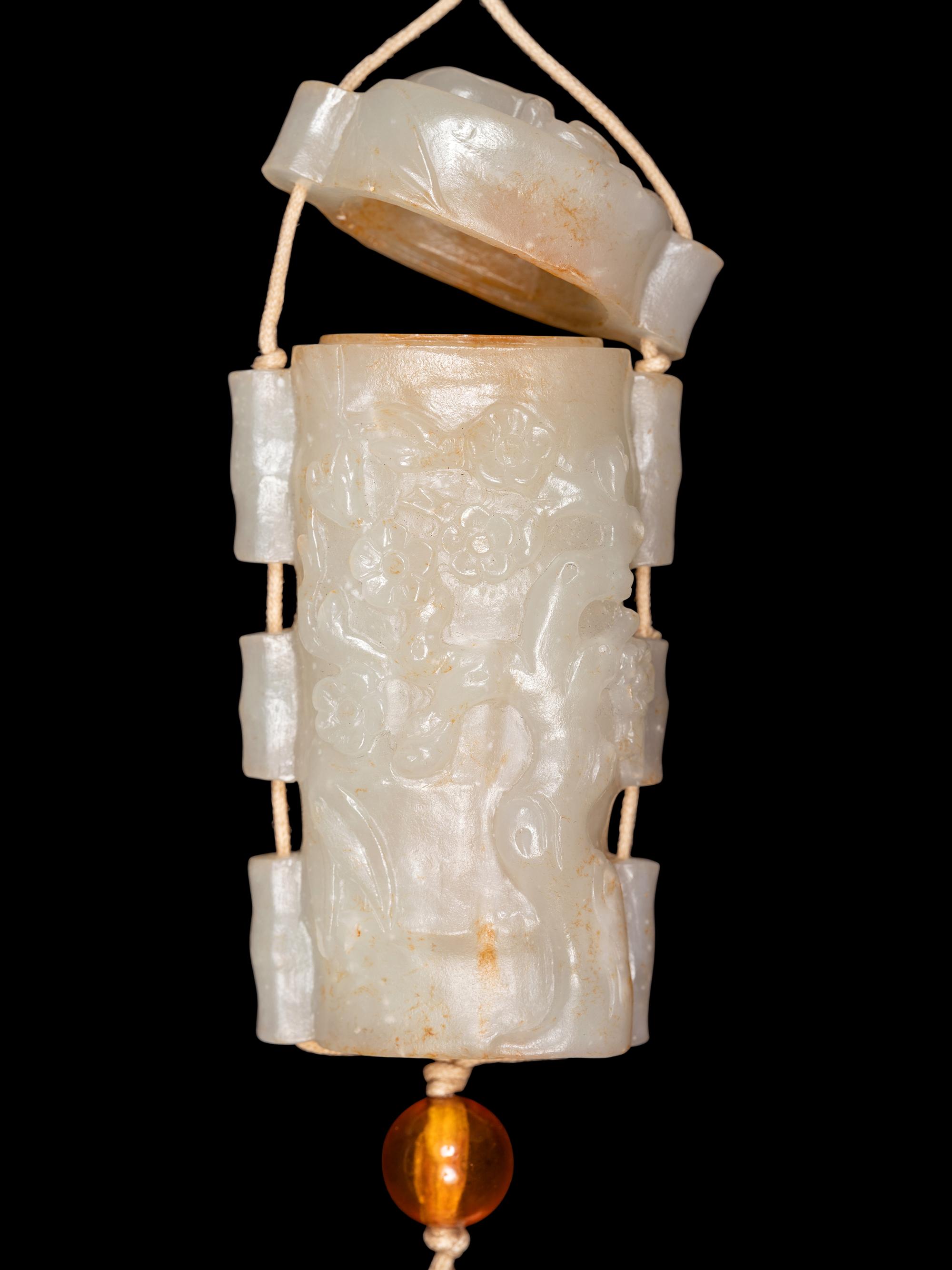 A White Jade Parfumier