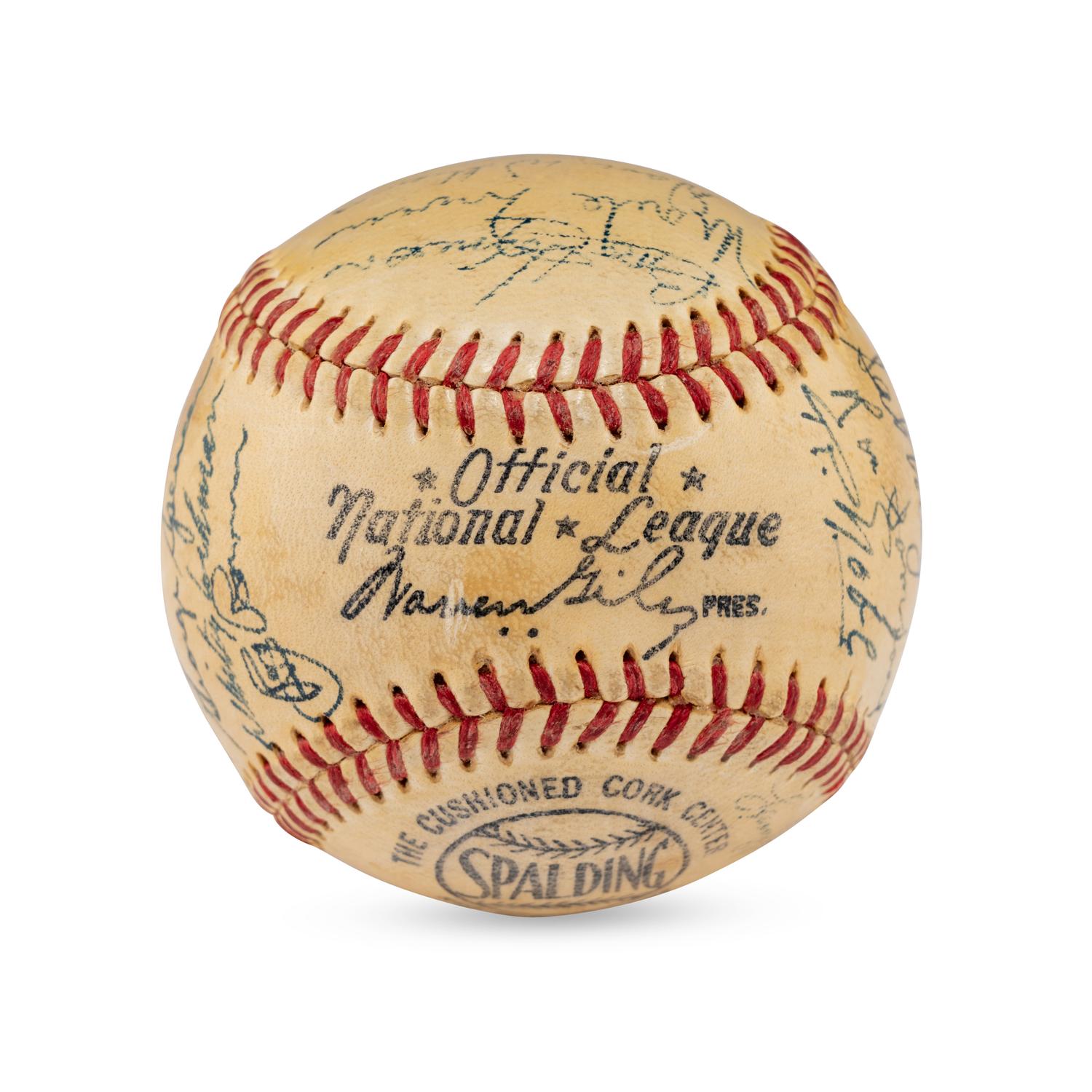 A 1952 New York Giants Team Signed Autograph Baseball (Beckett Authentication Services)
