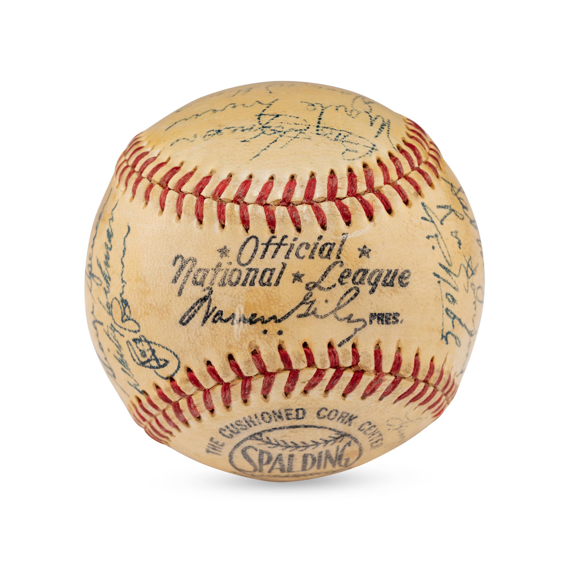 A 1952 New York Giants Team Signed Autograph Baseball (Beckett Authentication Services)