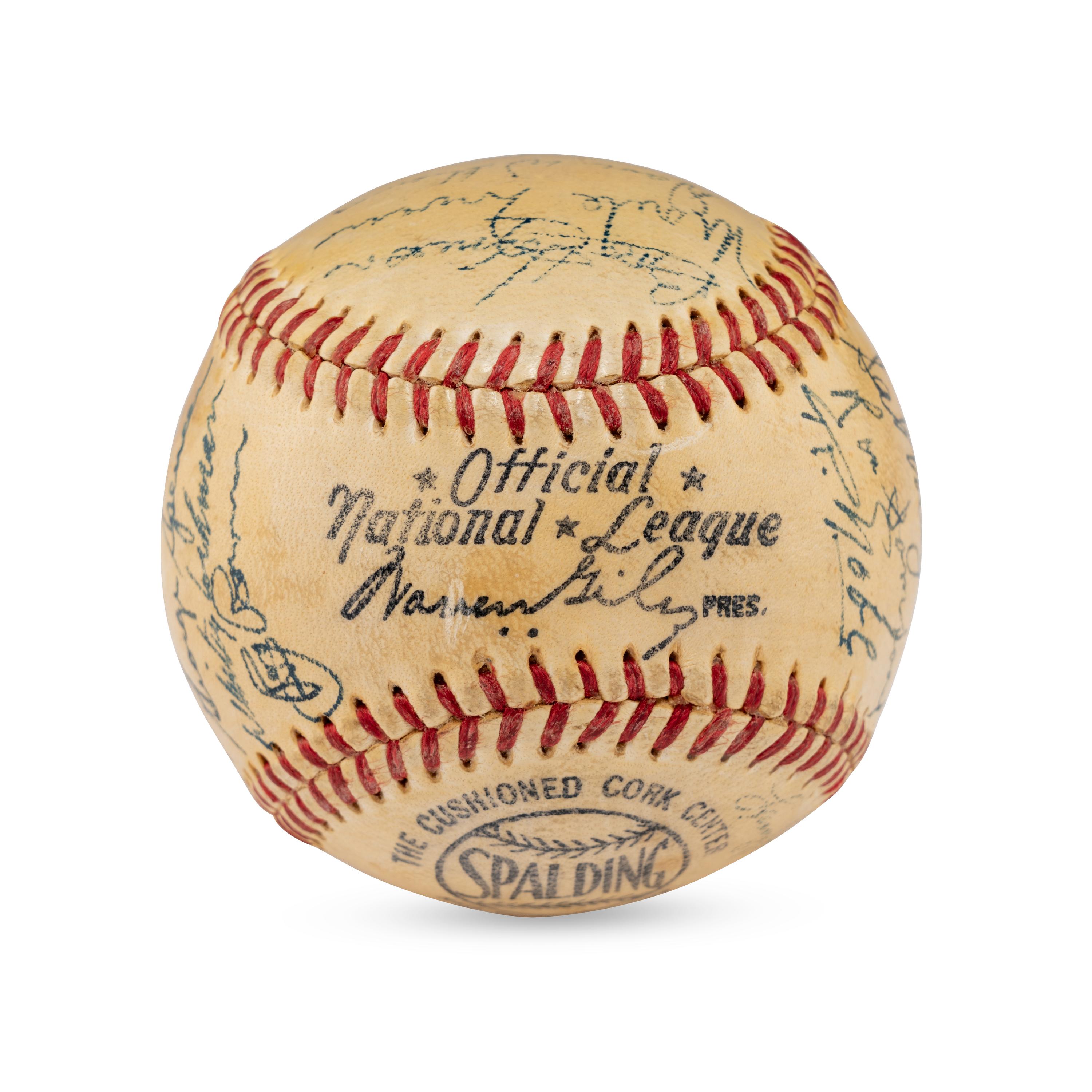 A 1952 New York Giants Team Signed Autograph Baseball (Beckett Authentication Services)
