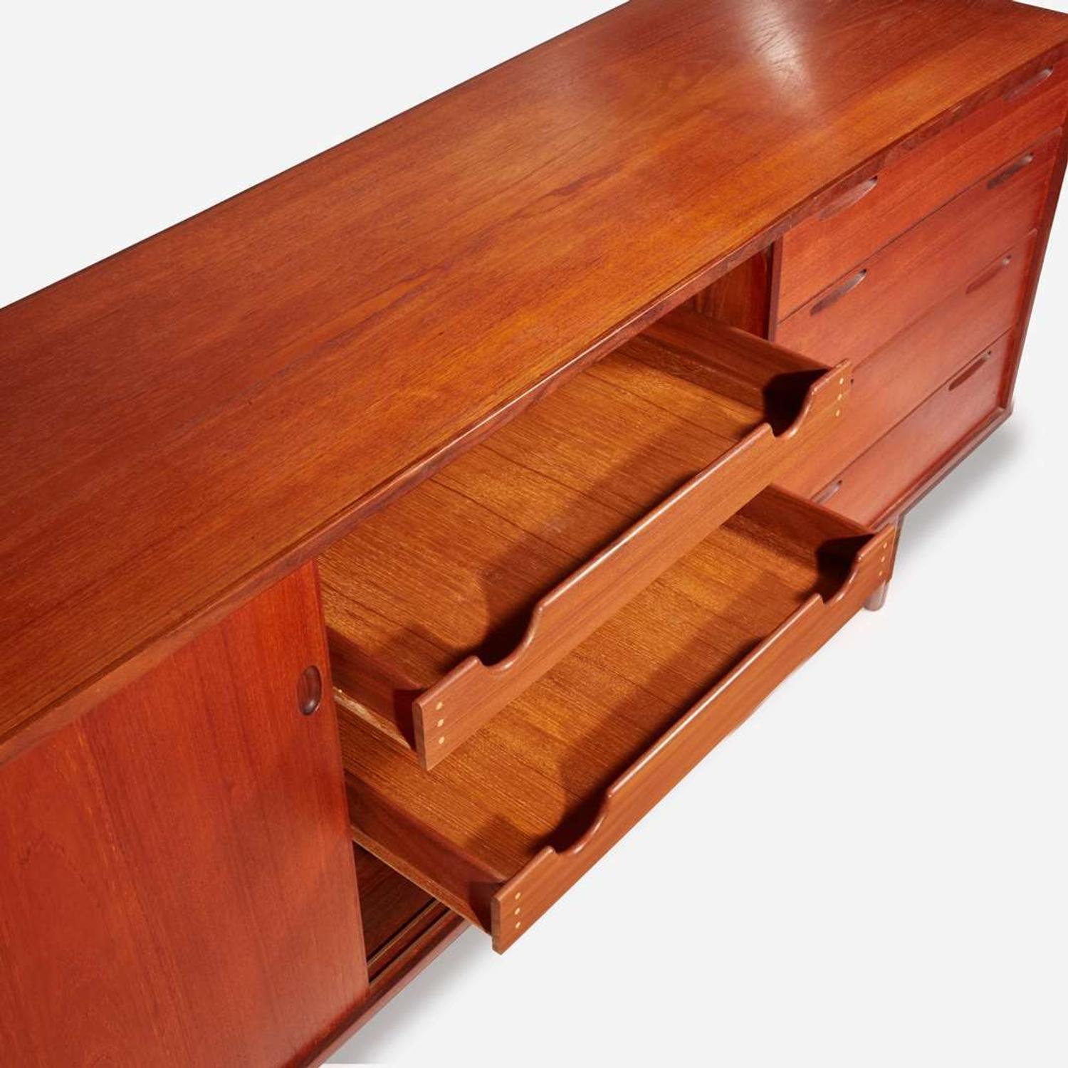 Ib Kofod-Larsen Sideboard